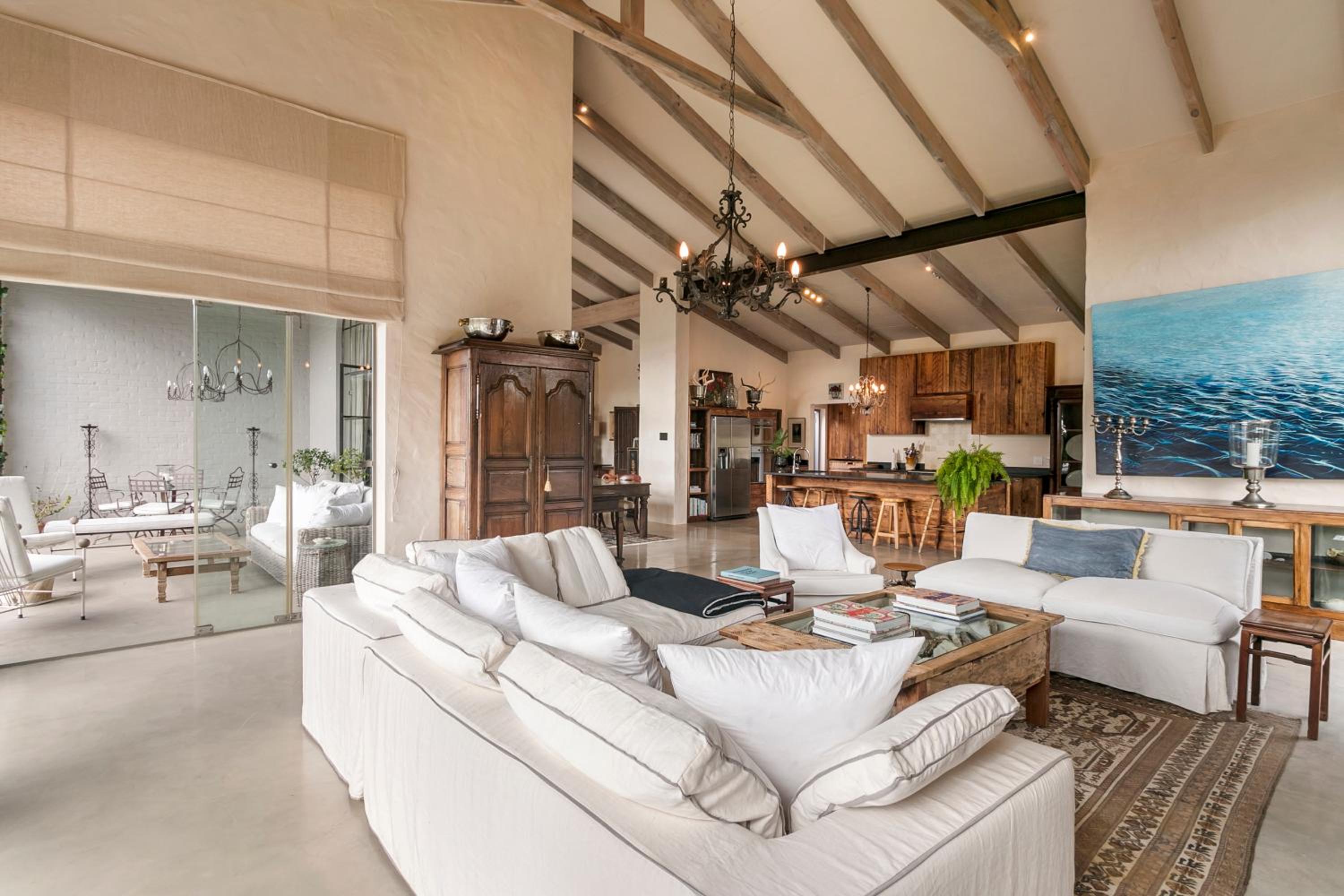 Luxury Country Escape