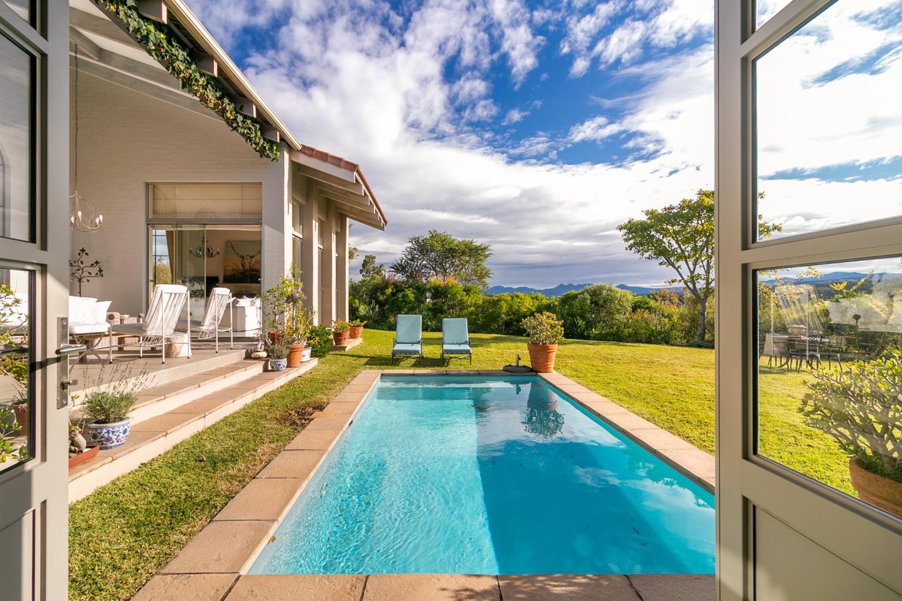 Luxury Country Escape