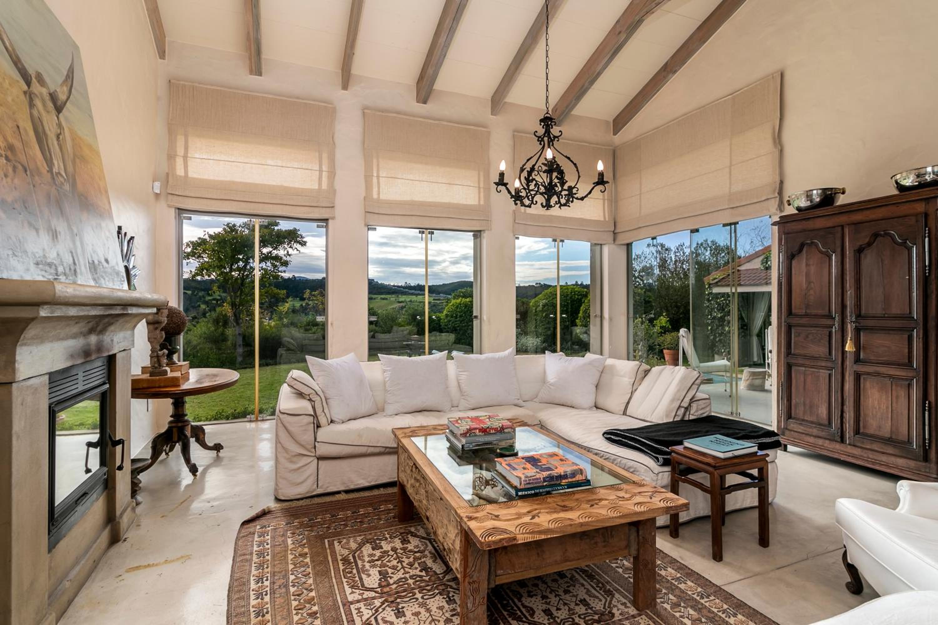 Luxury Country Escape