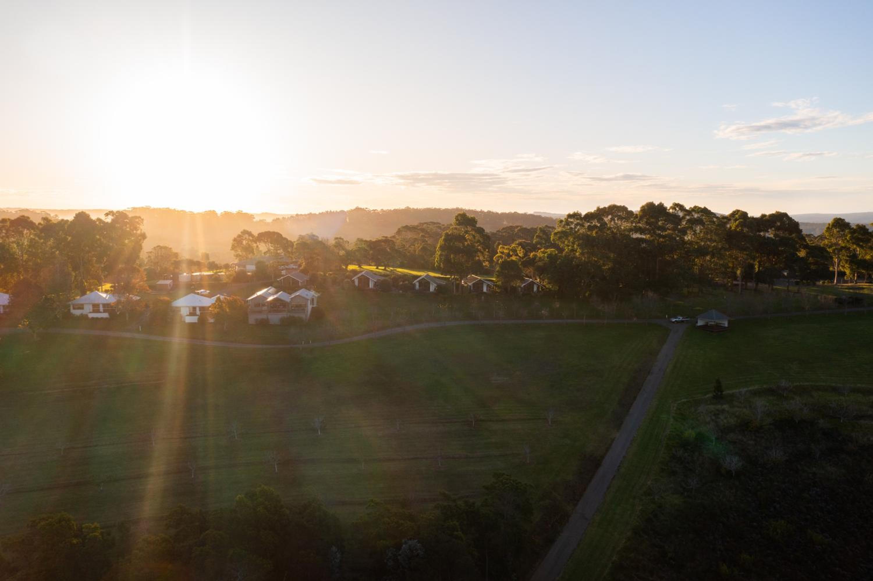 Karri Mia Chalets and Studios