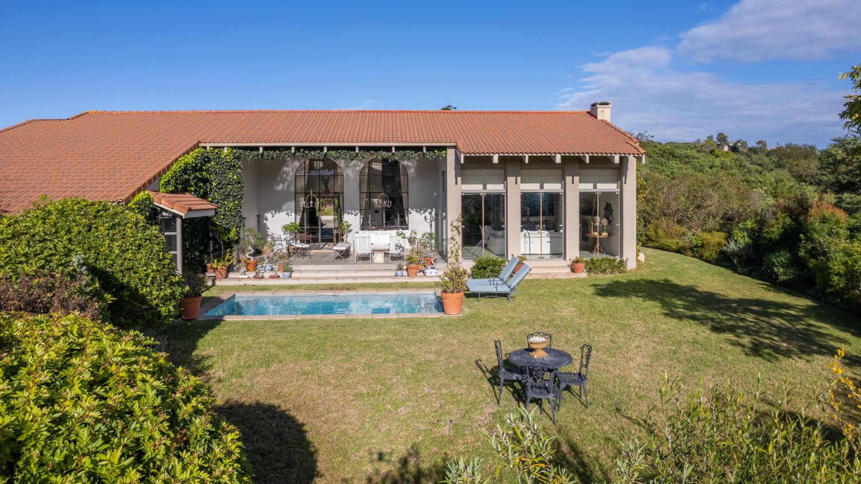 Luxury Country Escape