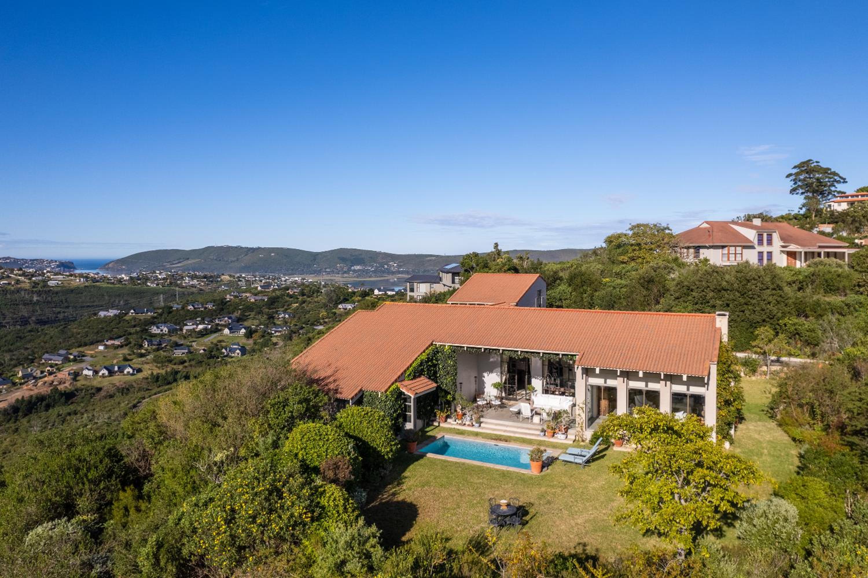Luxury Country Escape