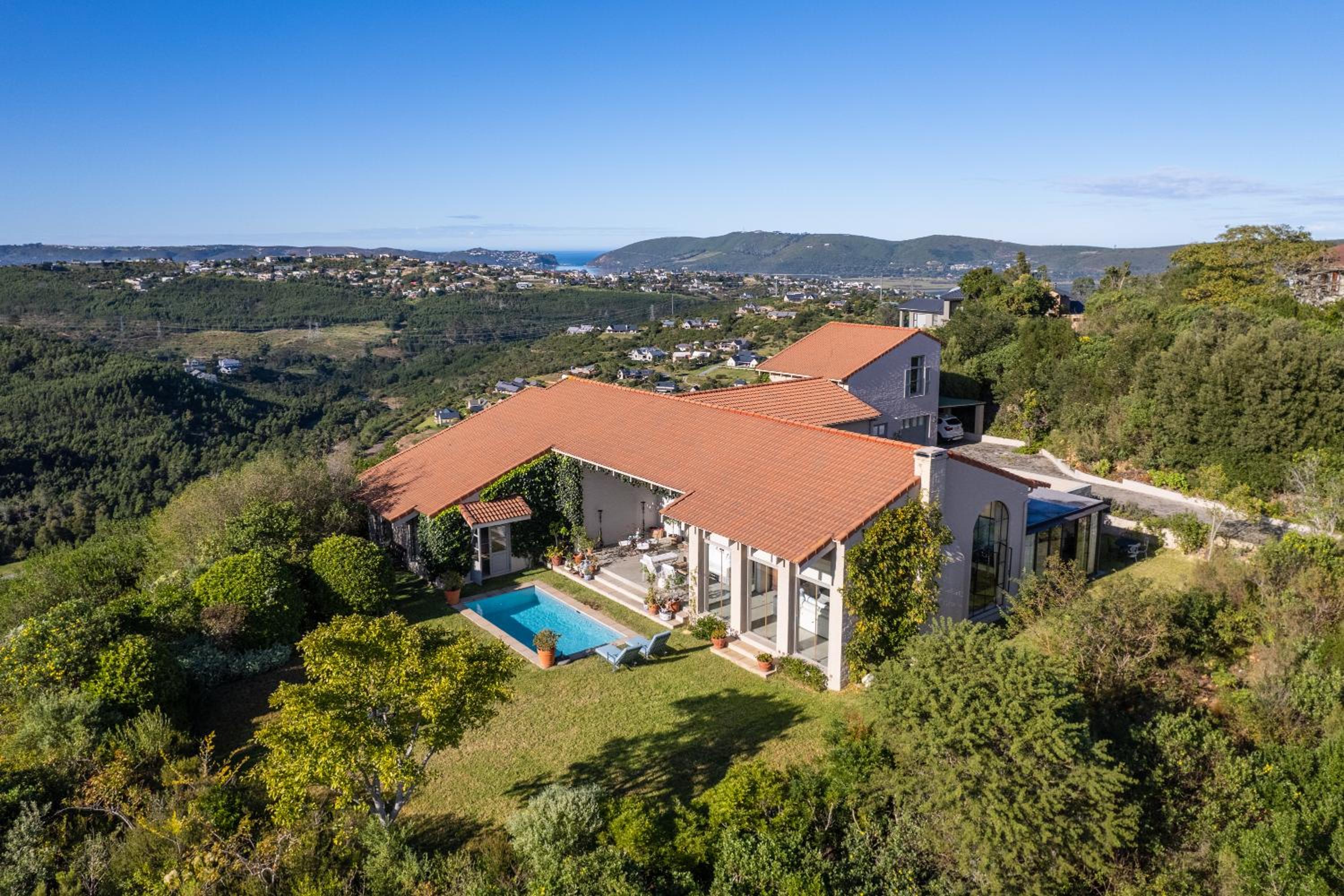 Luxury Country Escape