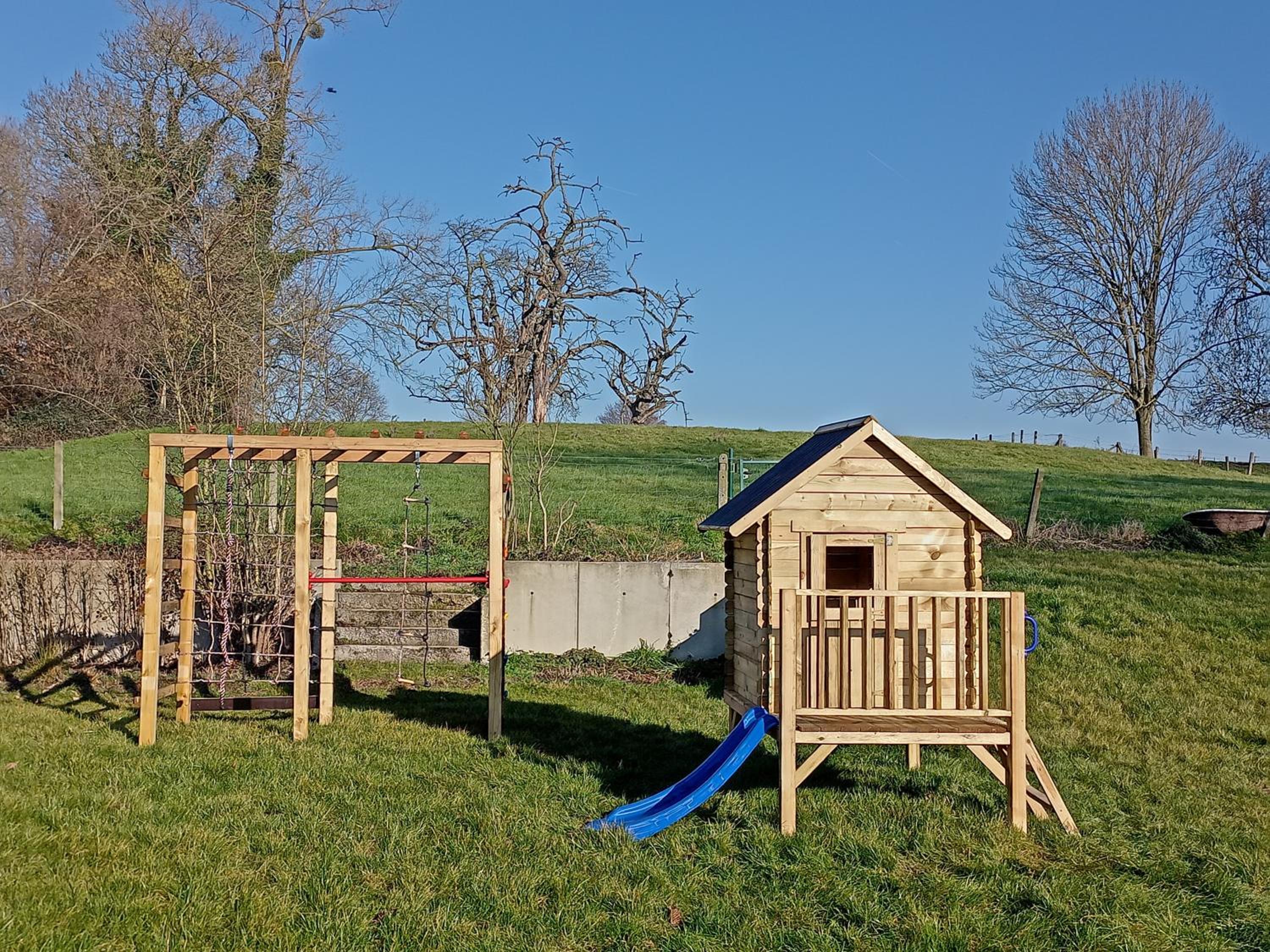 The Kettle House - Manor
