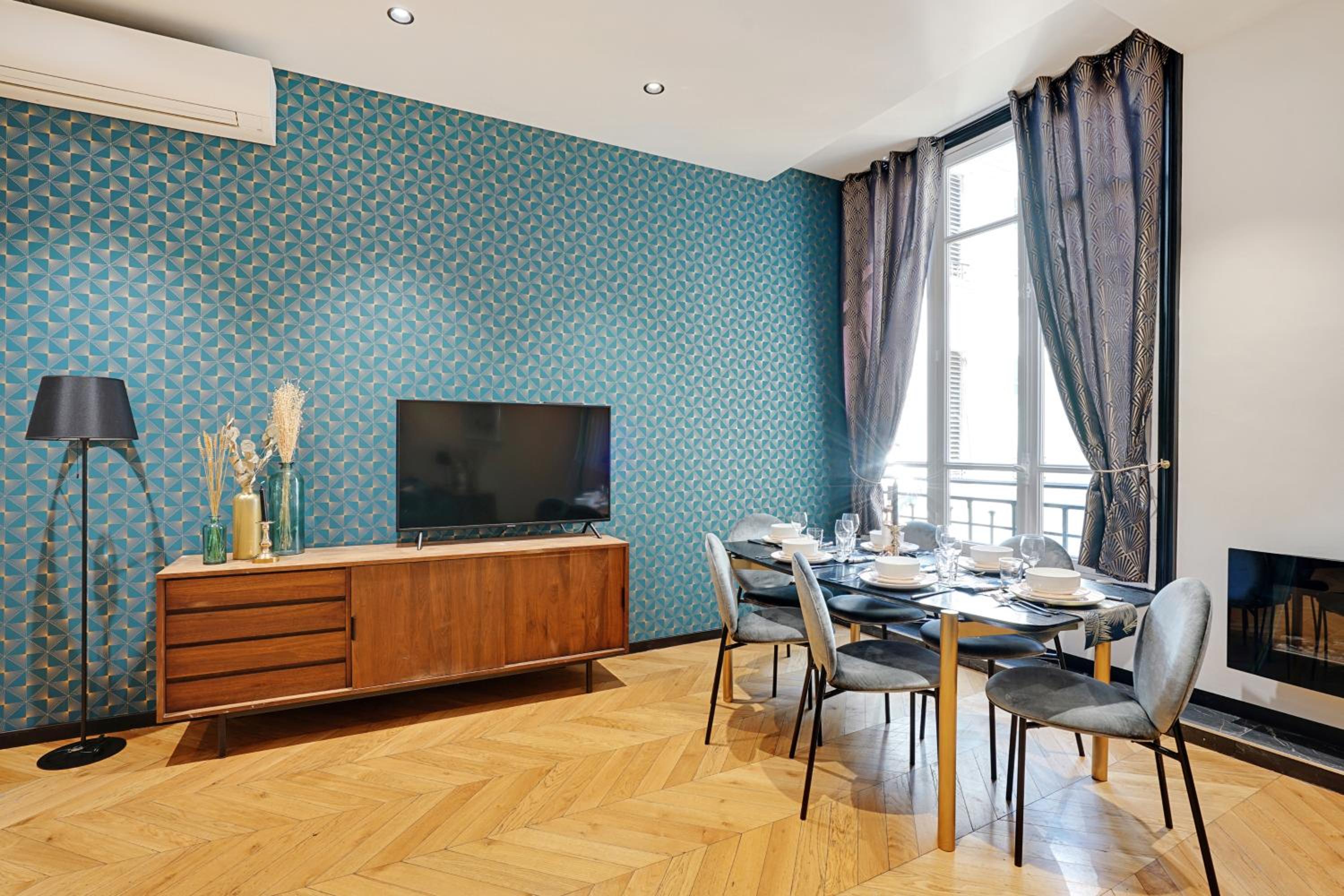 Luxurious apartment - 2BR-8P -Champs Elysées