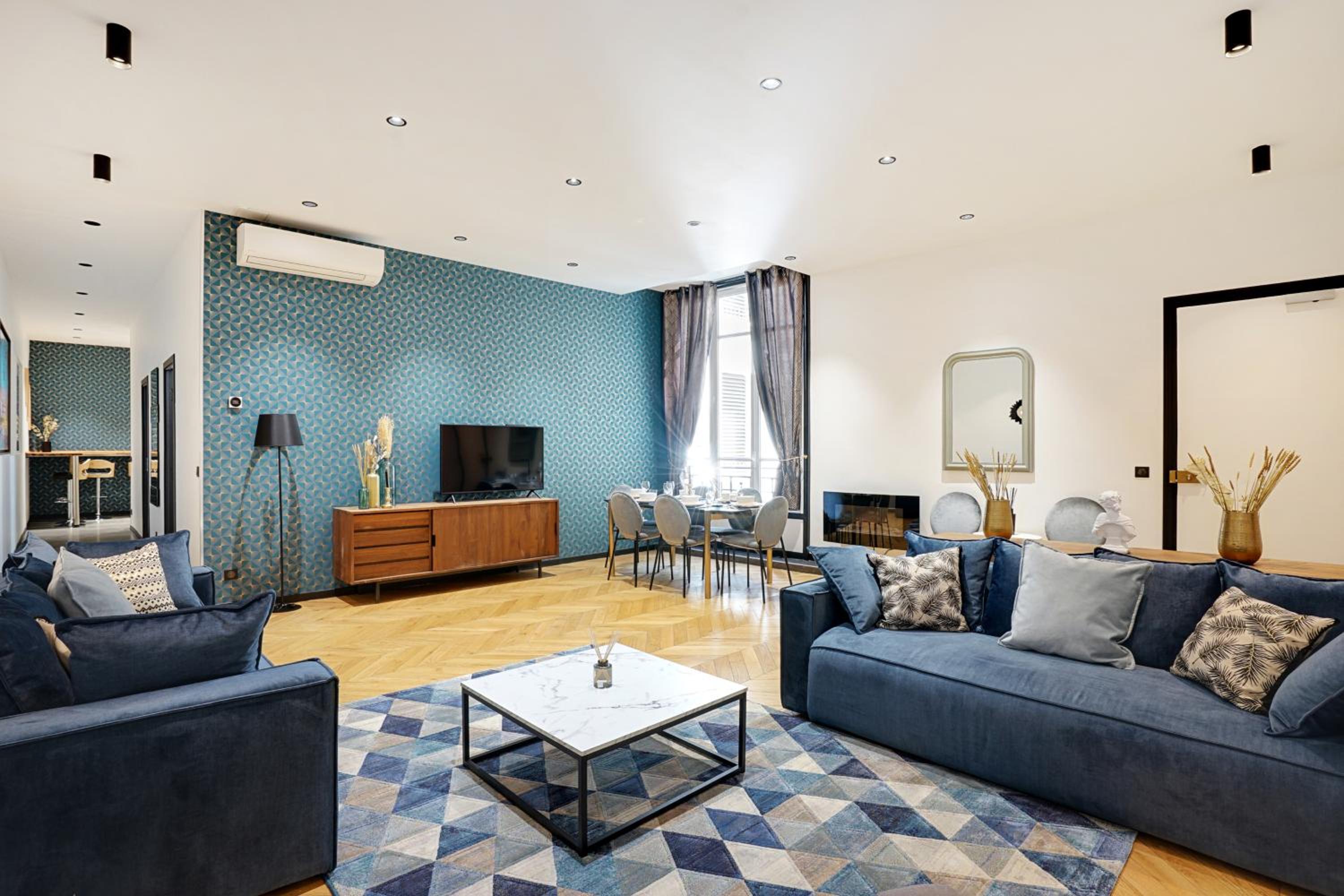 Luxurious apartment - 2BR-8P -Champs Elysées