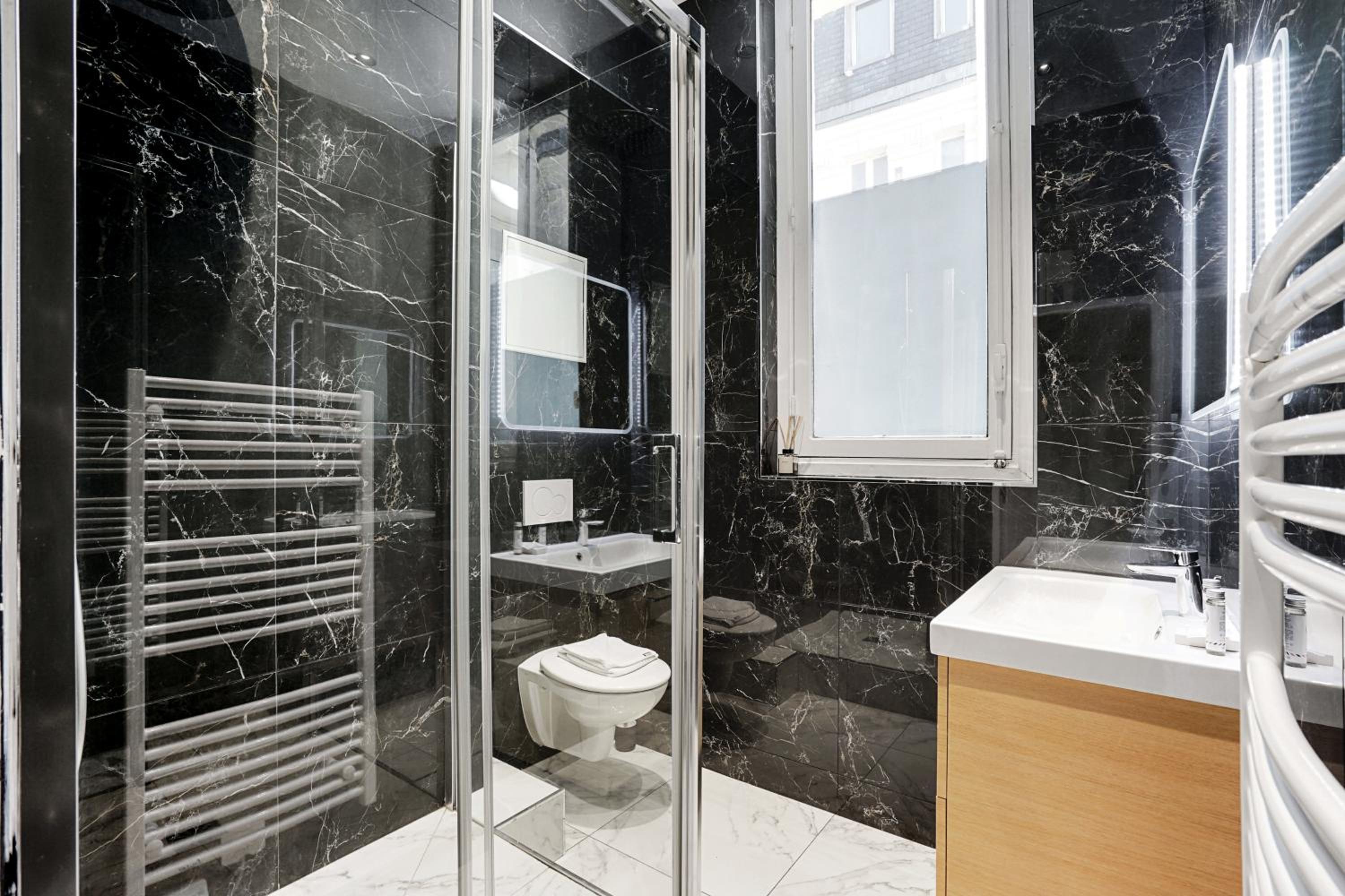 Luxurious apartment - 2BR-8P -Champs Elysées