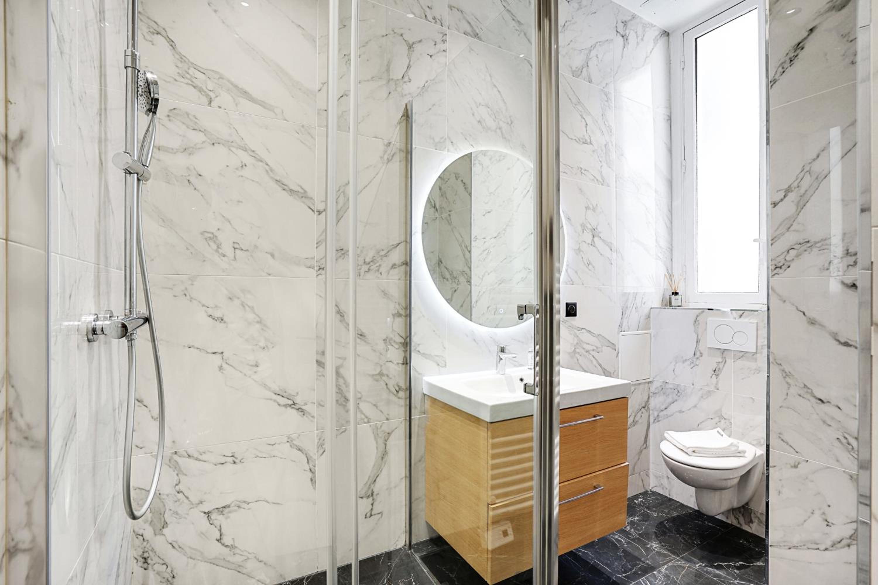 Luxurious apartment - 2BR-8P -Champs Elysées