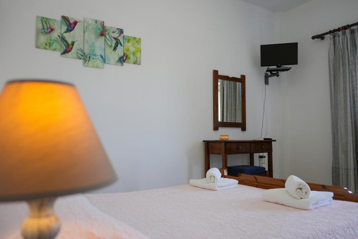 Green Parrot Apartments view 3