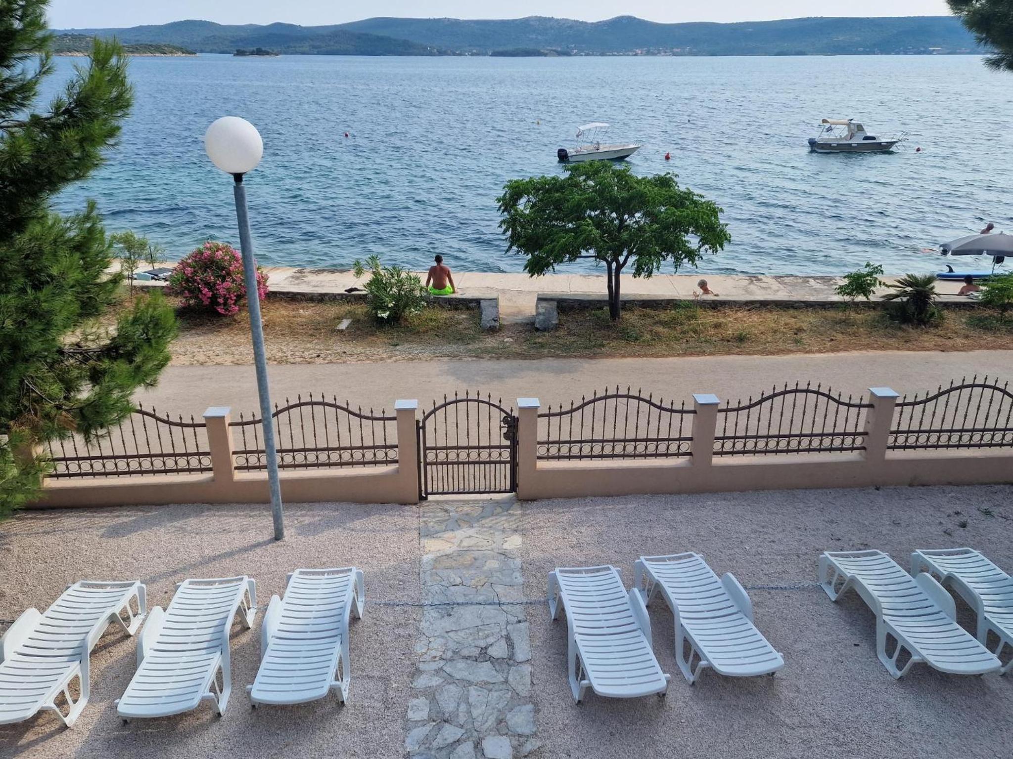 5 meters FROM THE SEA - 70m2 Colibri Sunset Apartments view 4