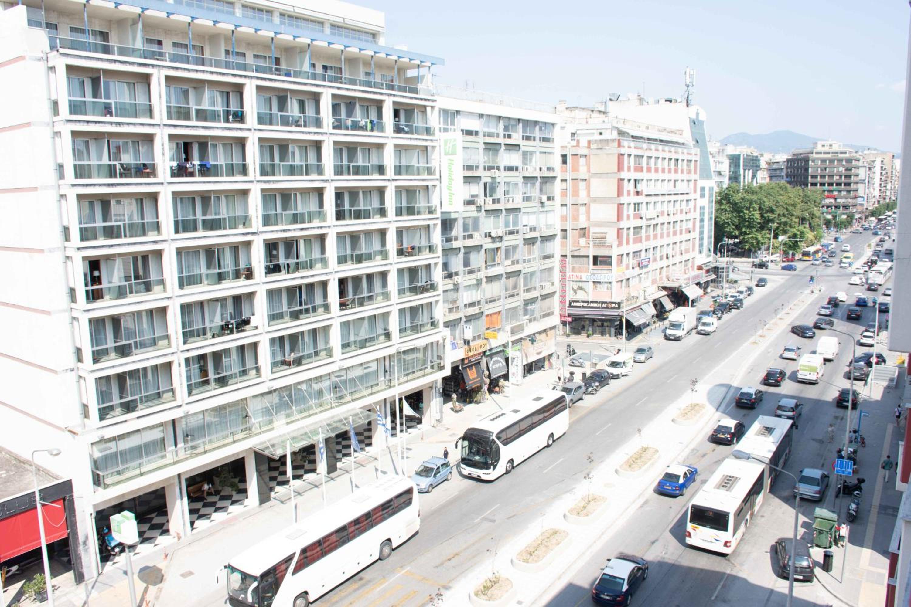 SKG Serenity Suite view 5