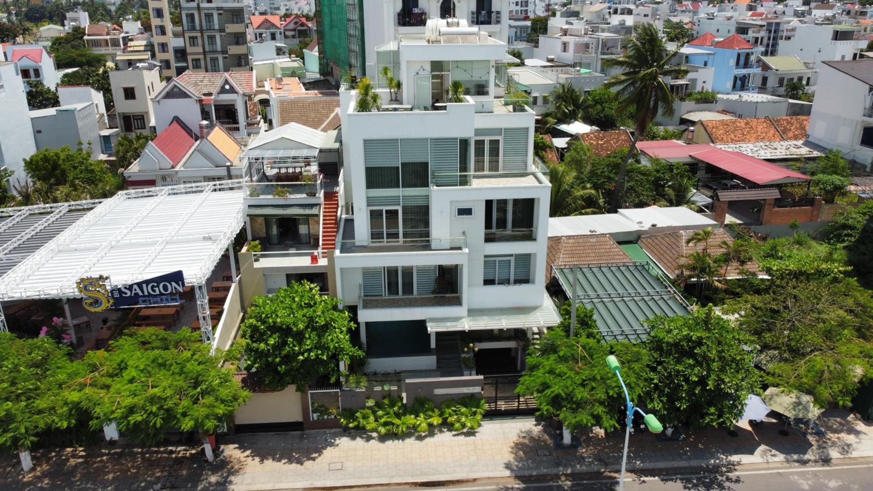 Sevenvillas