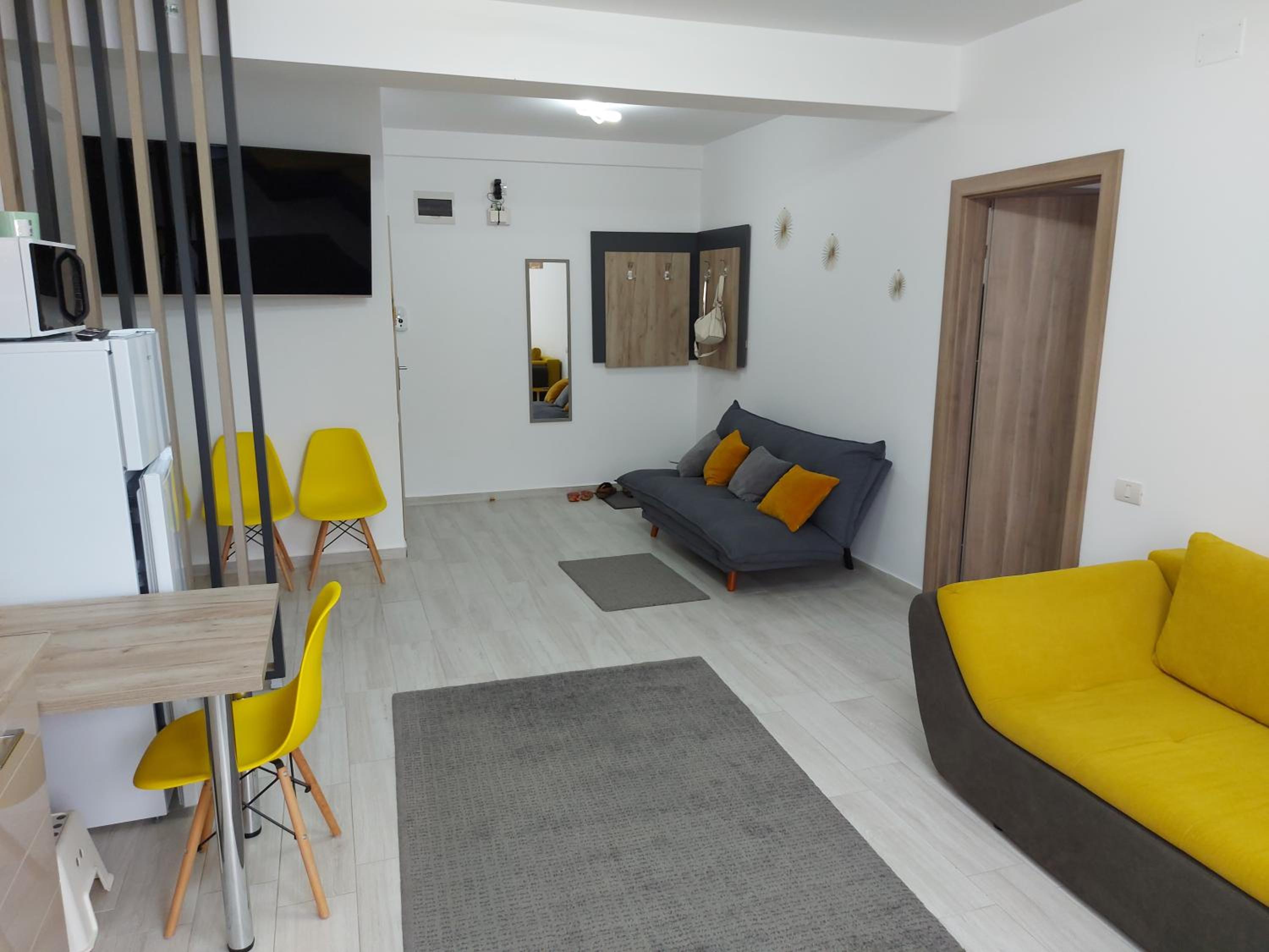23 Valuri, 2 camere, 2 băi