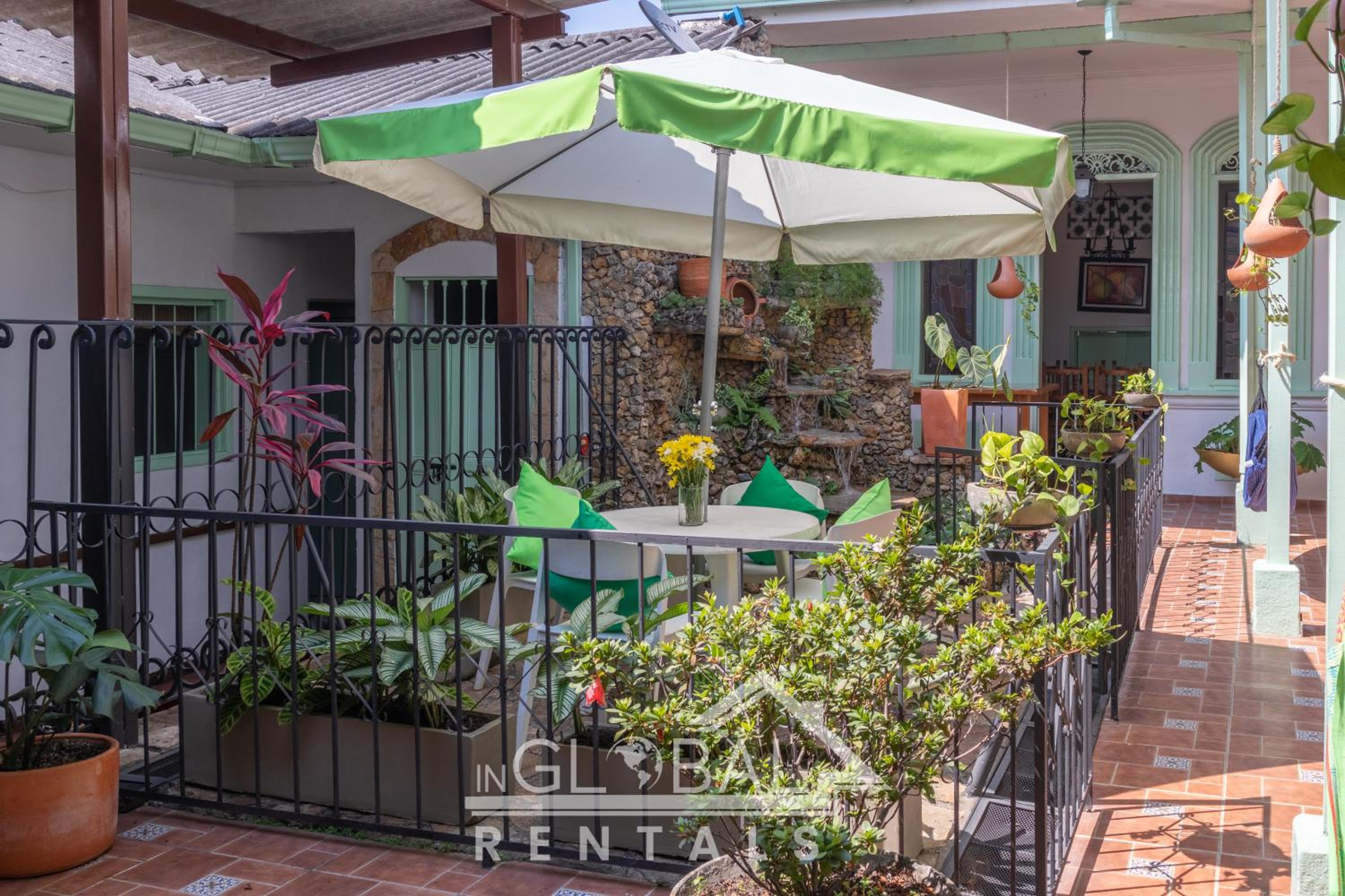 Sandalio Hostal Cali