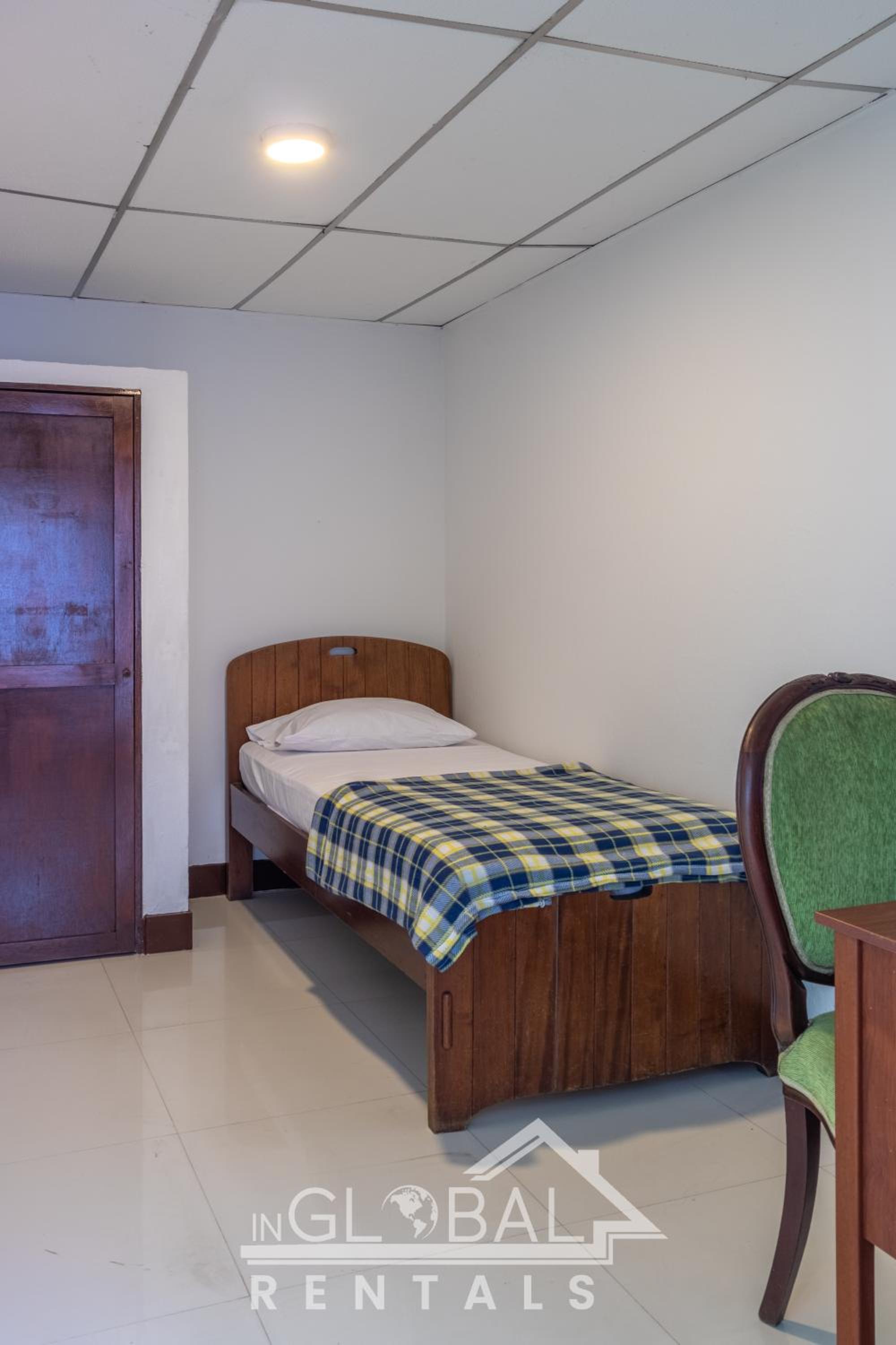 Sandalio Hostal Cali