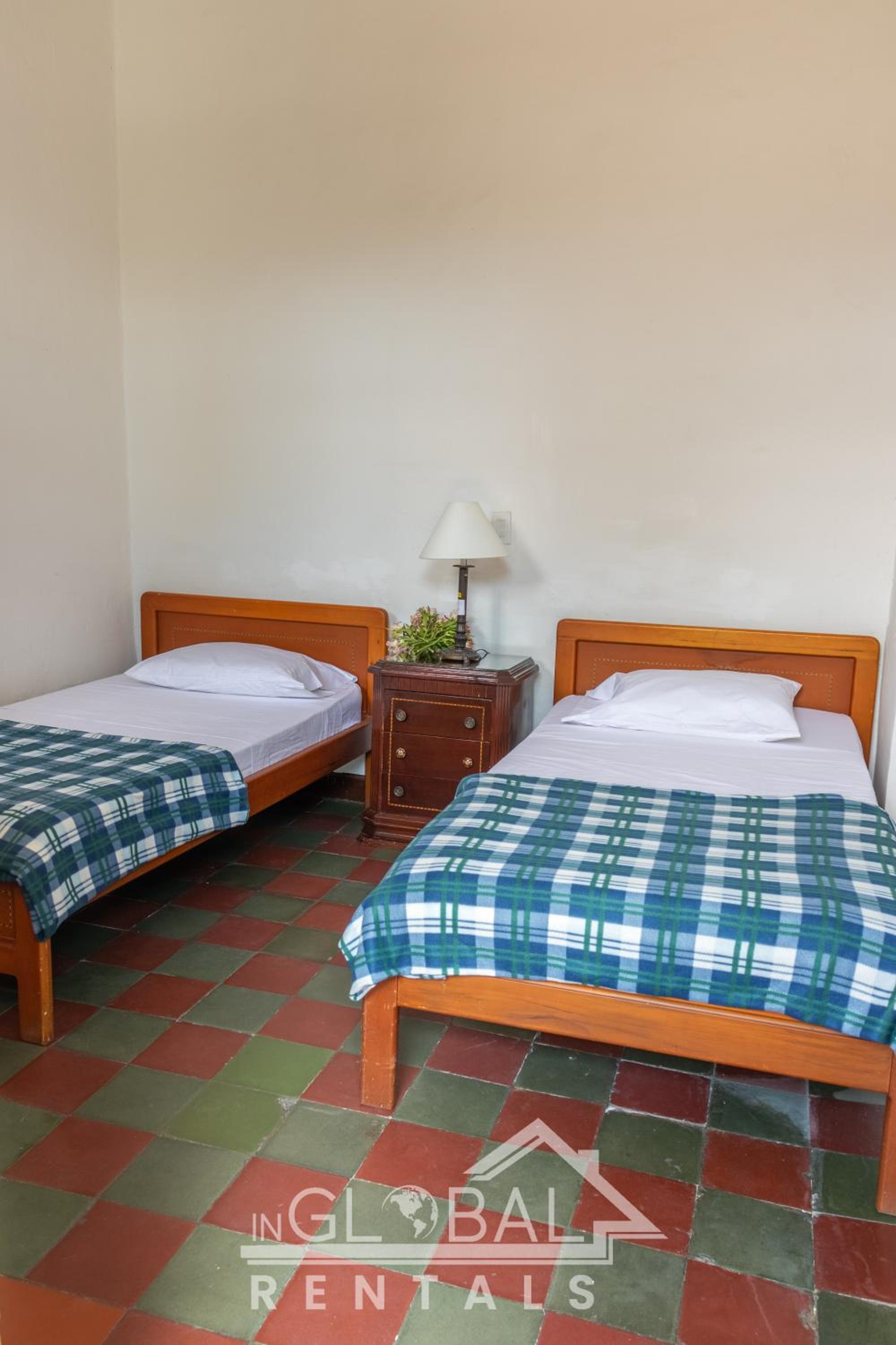 Sandalio Hostal Cali