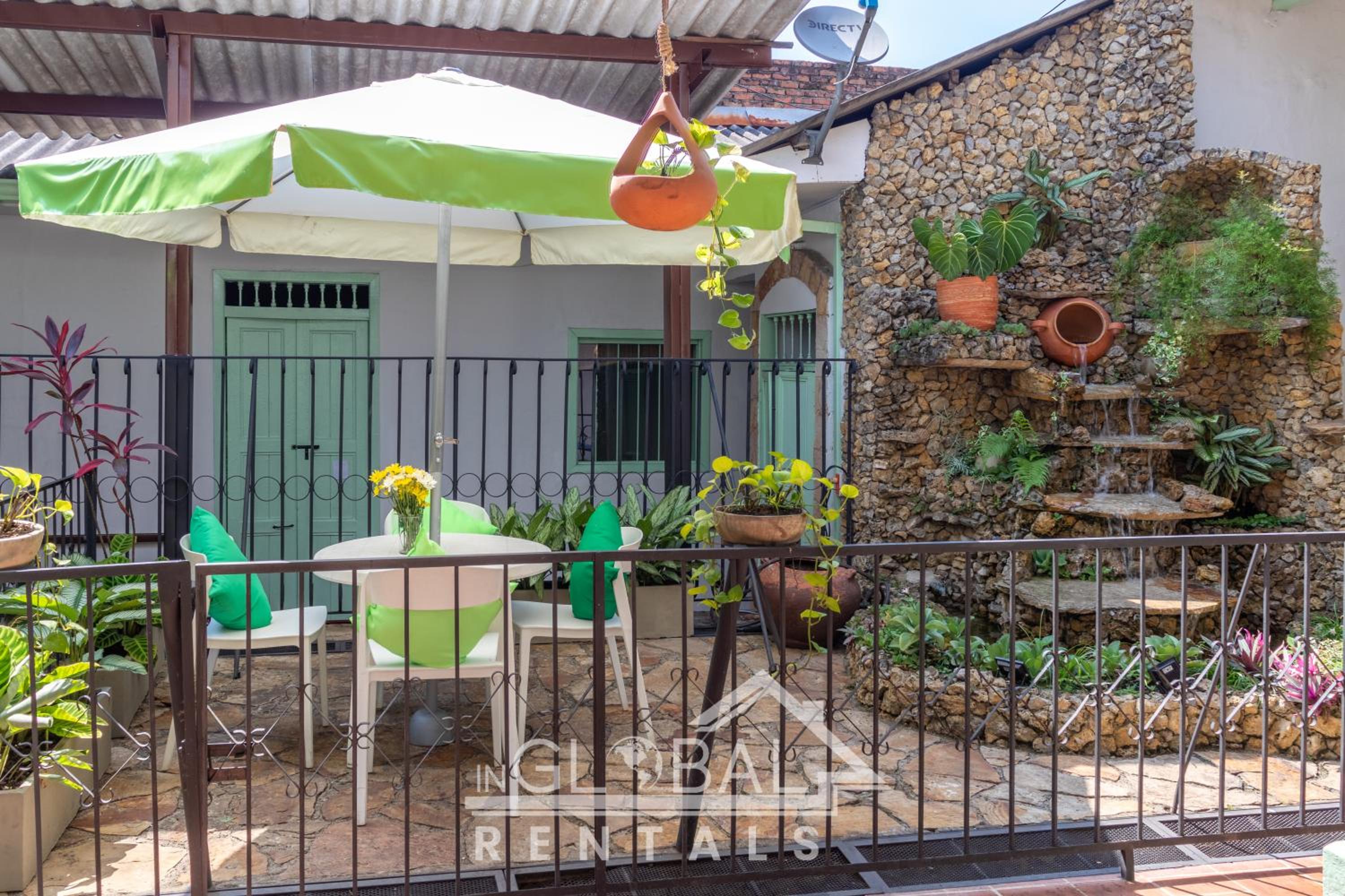 Sandalio Hostal Cali