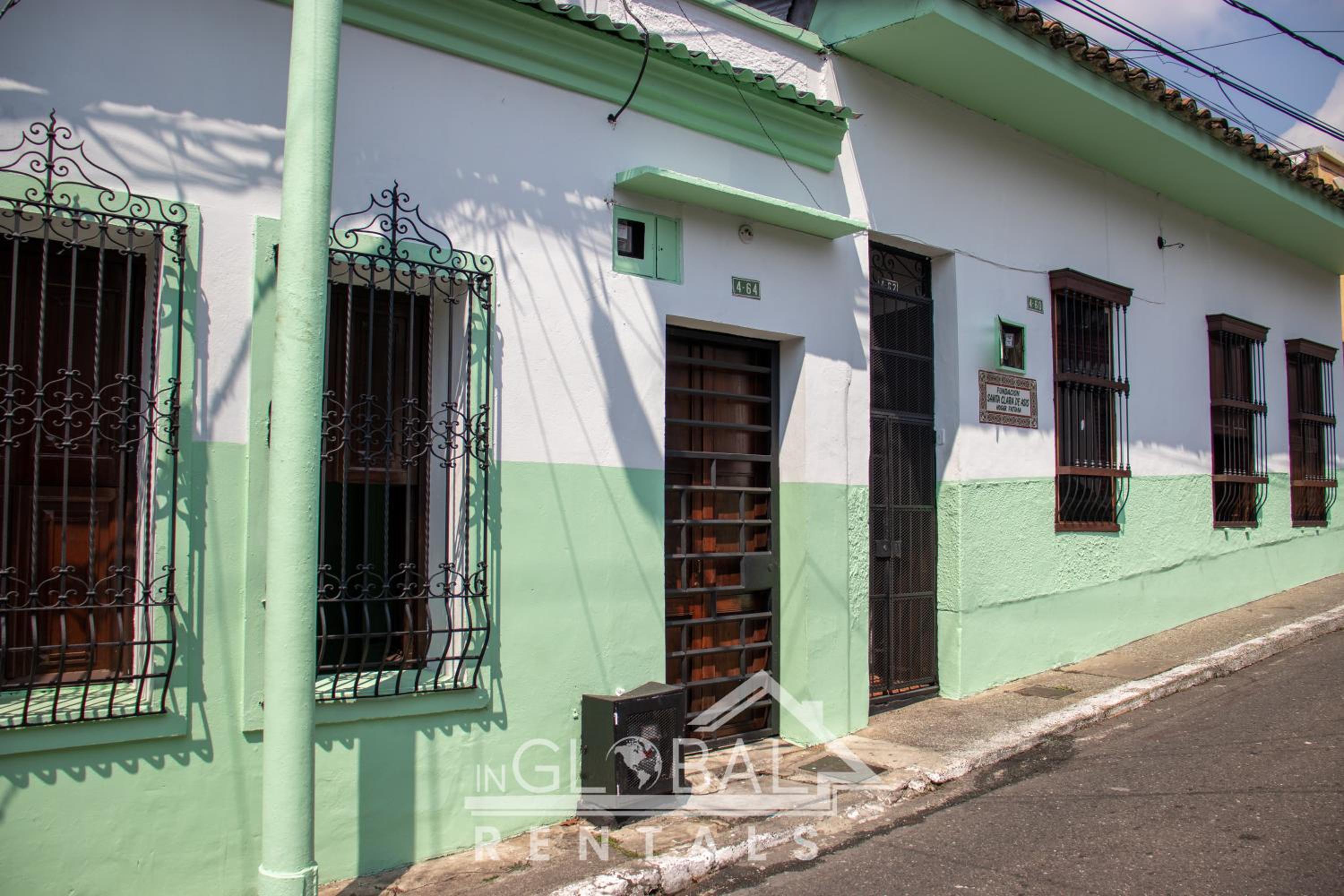 Sandalio Hostal Cali
