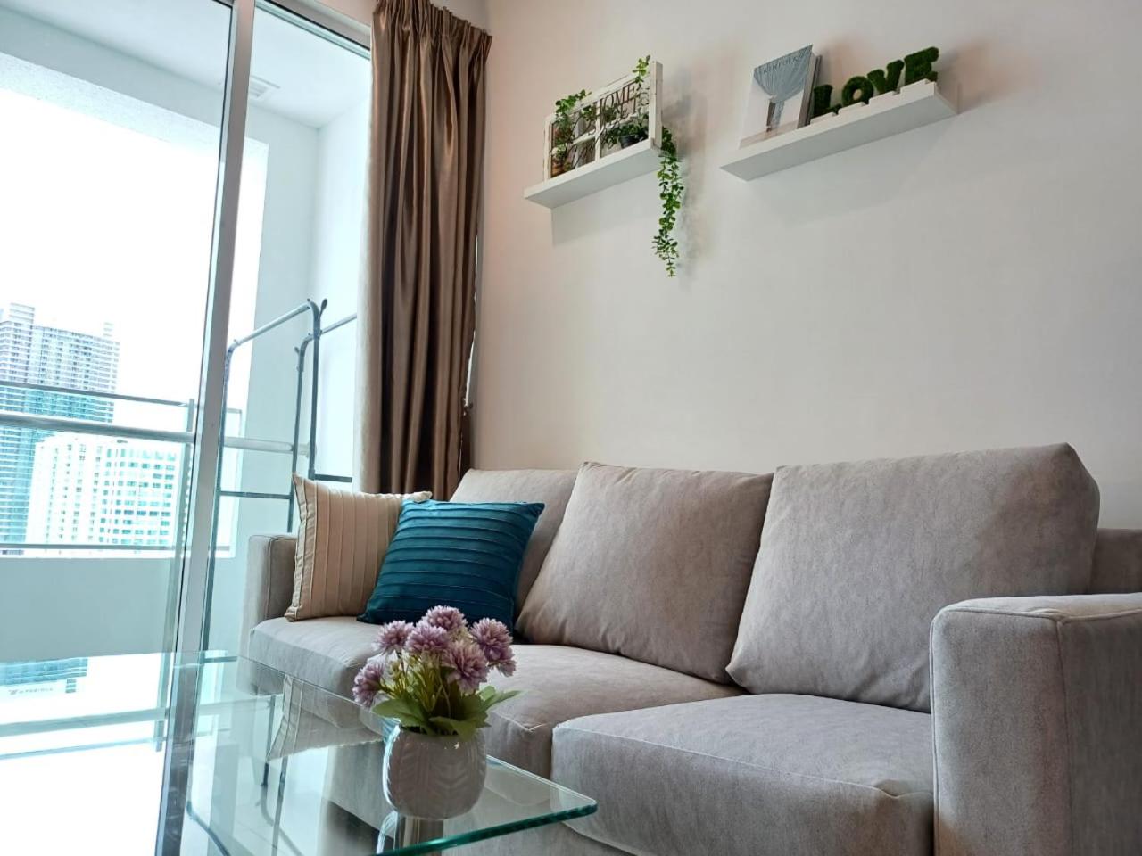 Mansion One Seaview 2Bedroom 2Bathroom Georgetown Gleneagles Penang By AmrayHomes photo 1