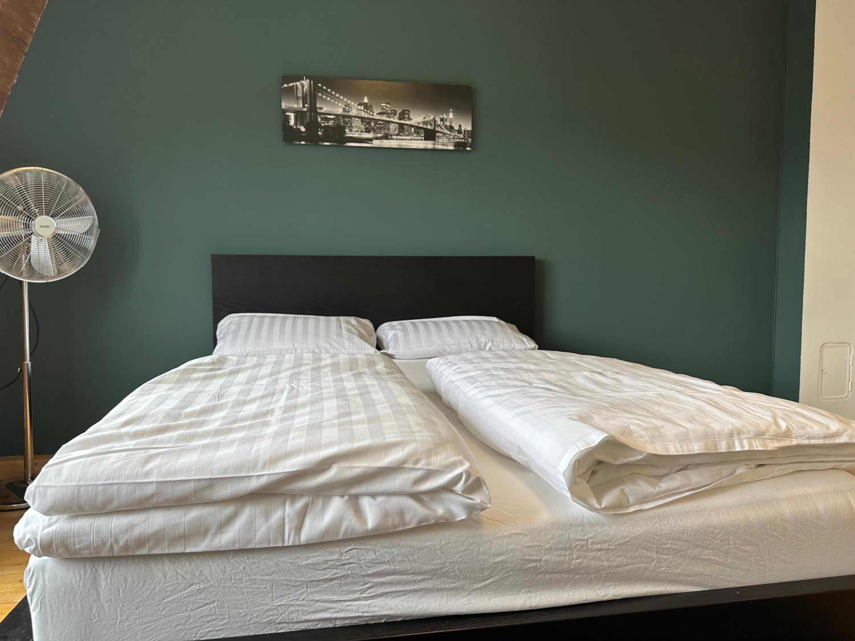 Studio Apartment near Linz Main Train Station