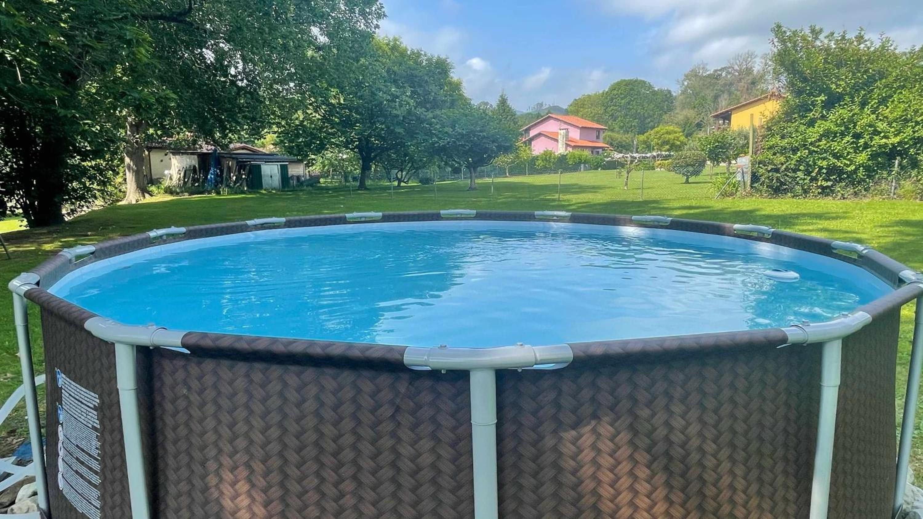 Llanes Villa con Piscina y Jardín – Las Ardillas