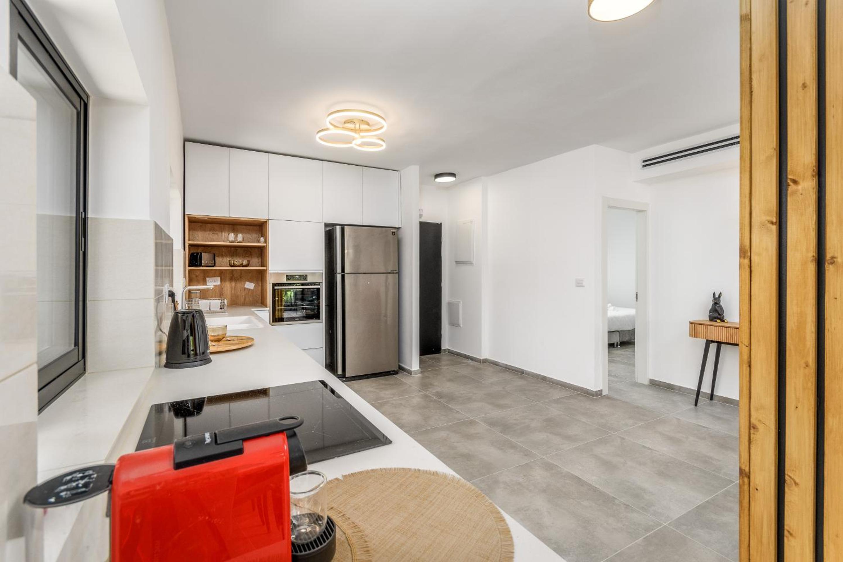 New Luxury 3 BR - Next the Orient Hotel view 2