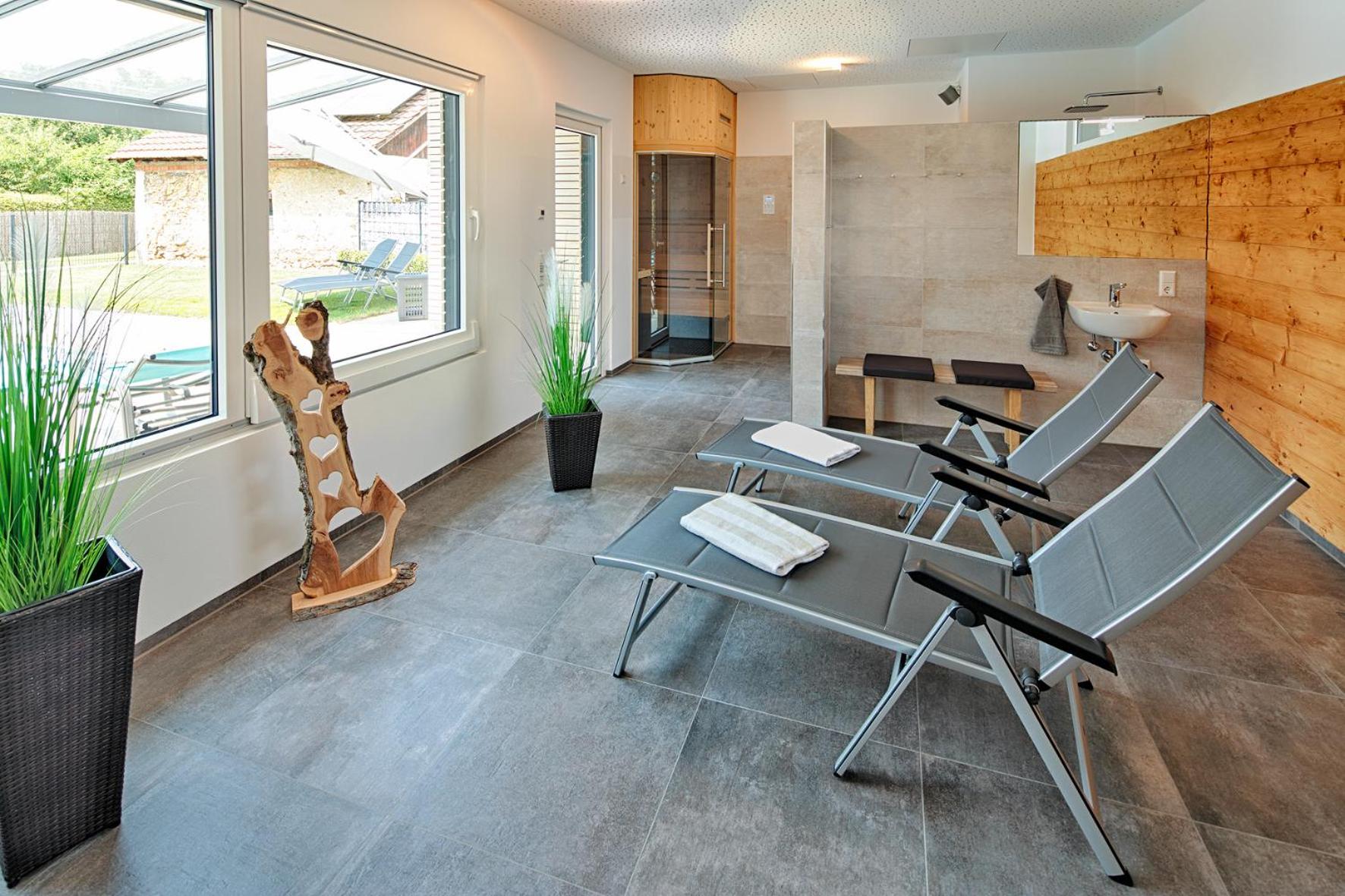 Residenz Markgraf 5 Sterne Ferienwohnung mit Saunahaus und Pool