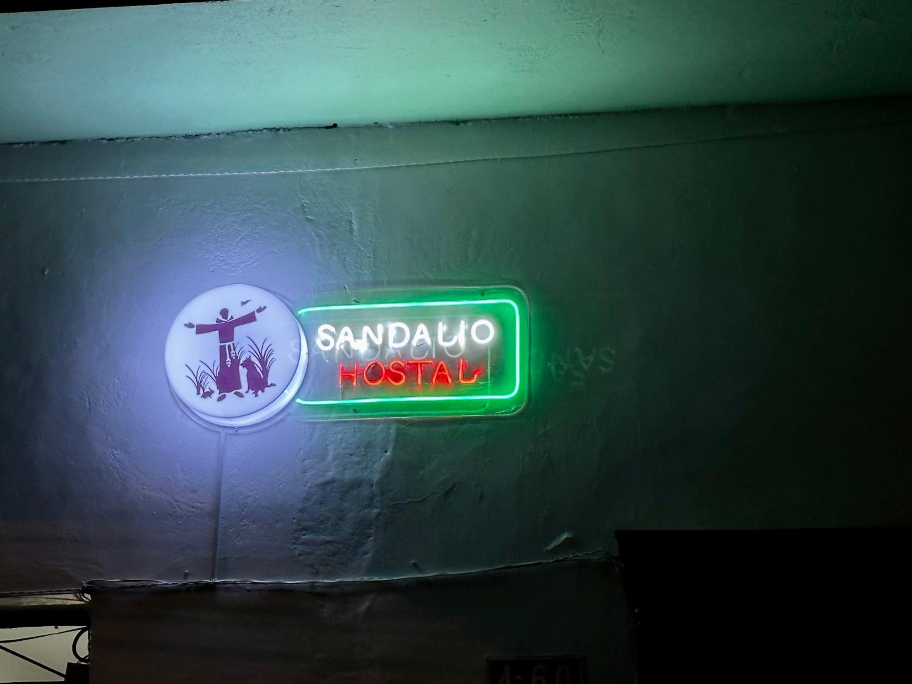 Sandalio Hostal Cali