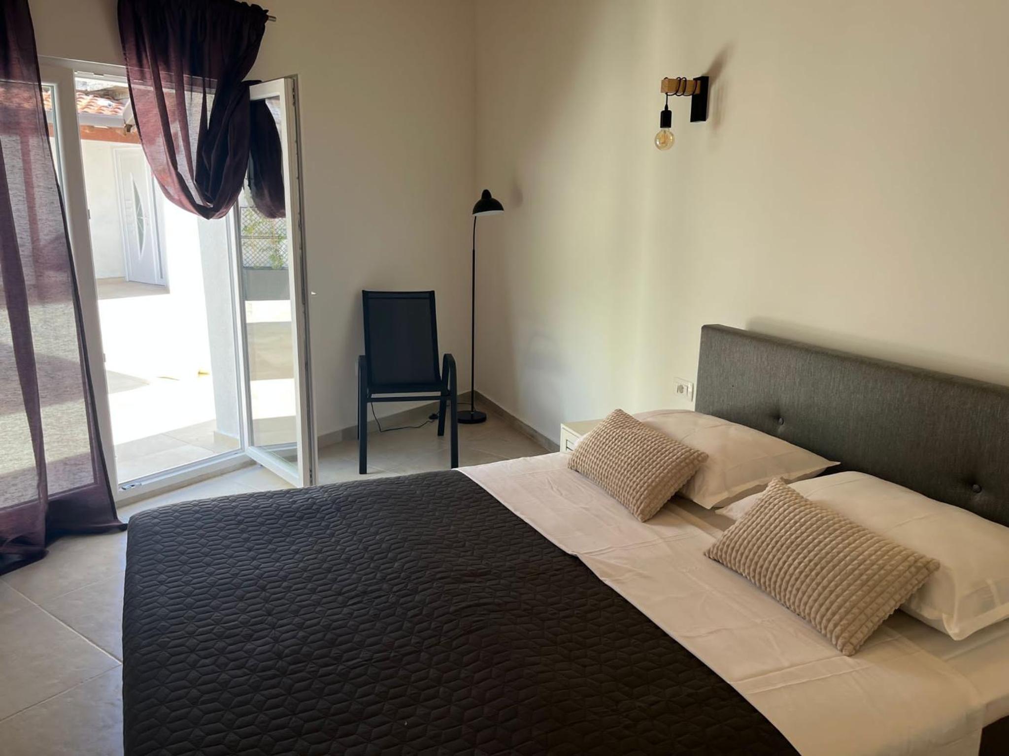 OliveUm Apartments