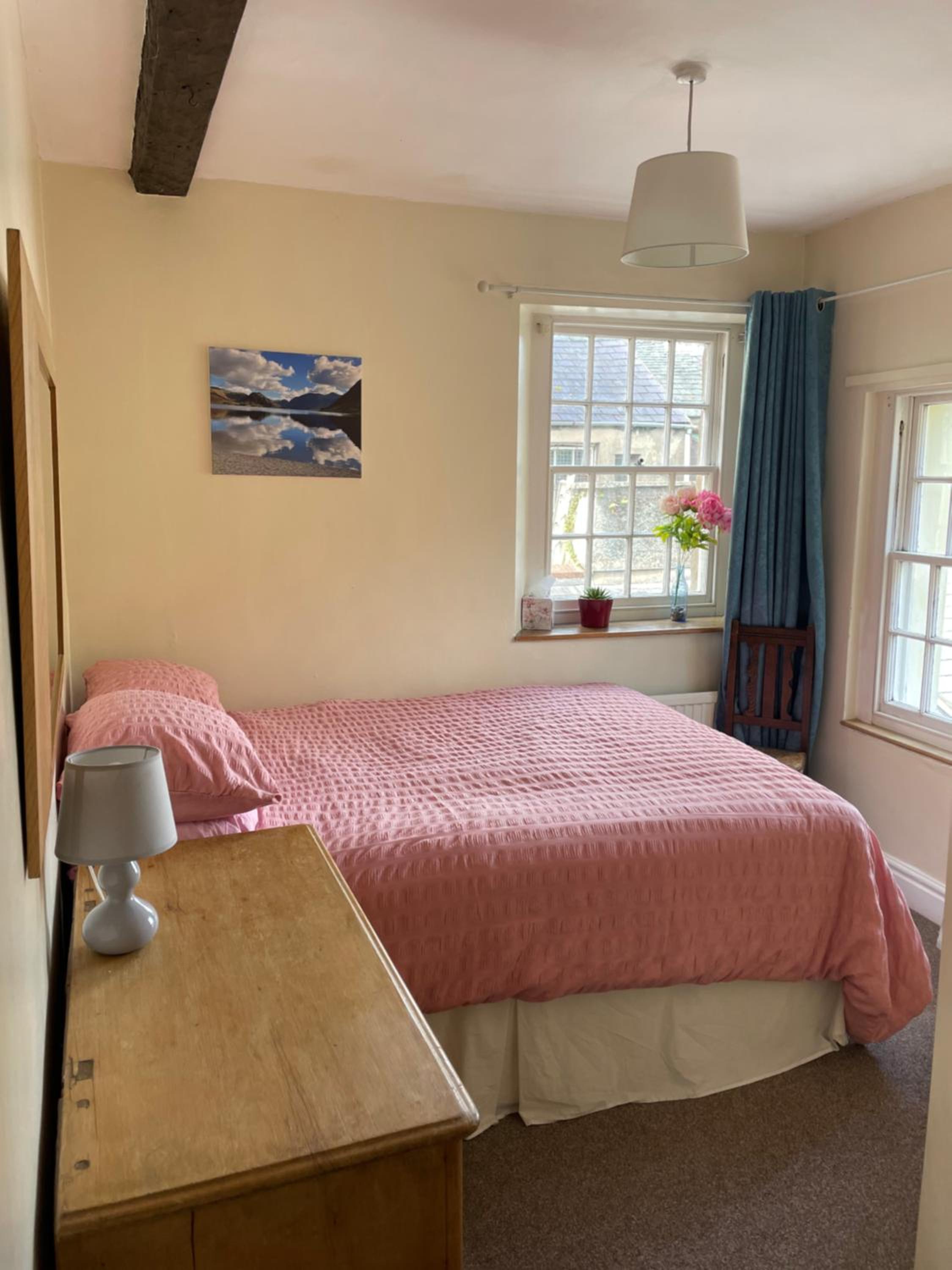 Robinsons Cottage, central and quiet view 5