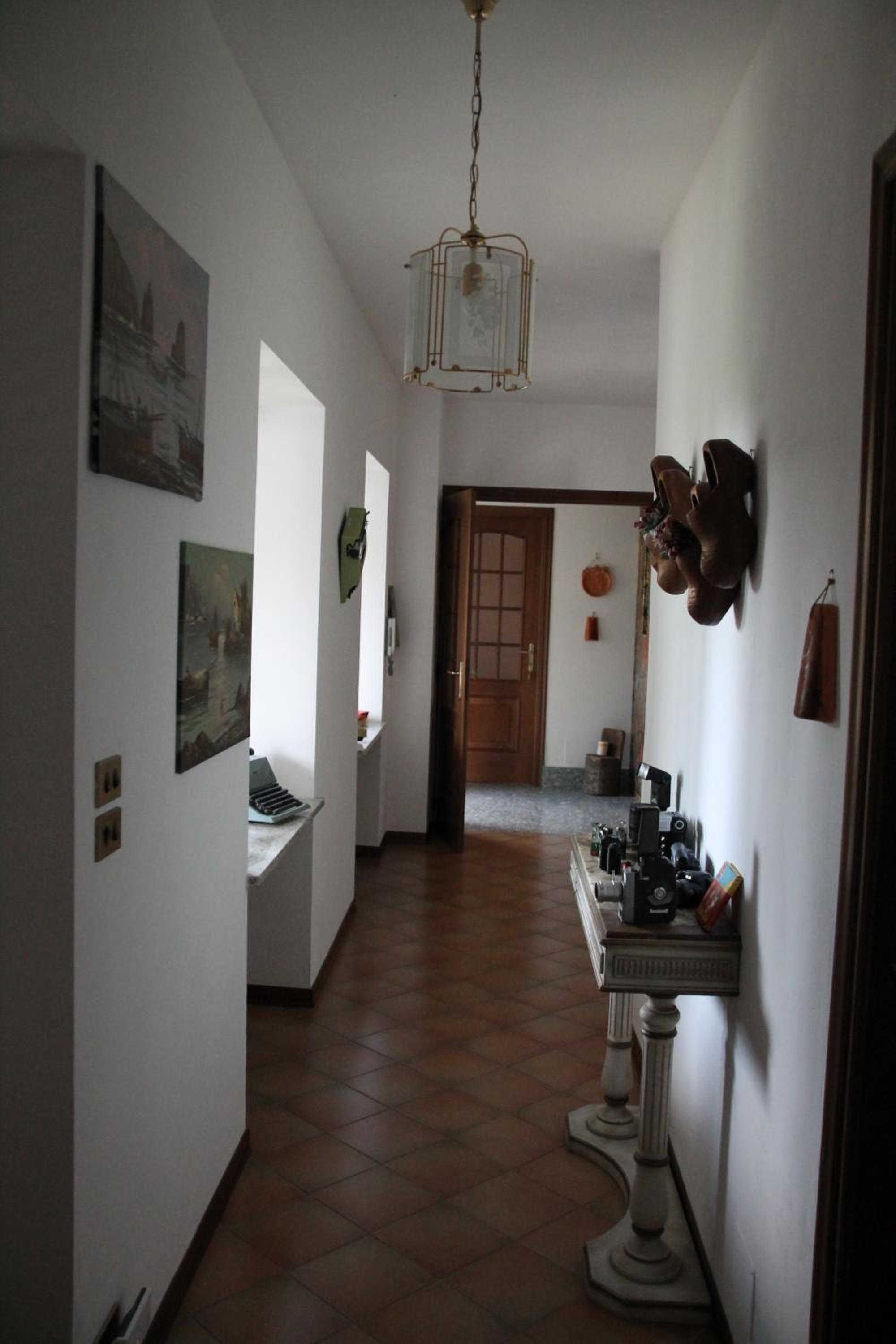 Photo 49