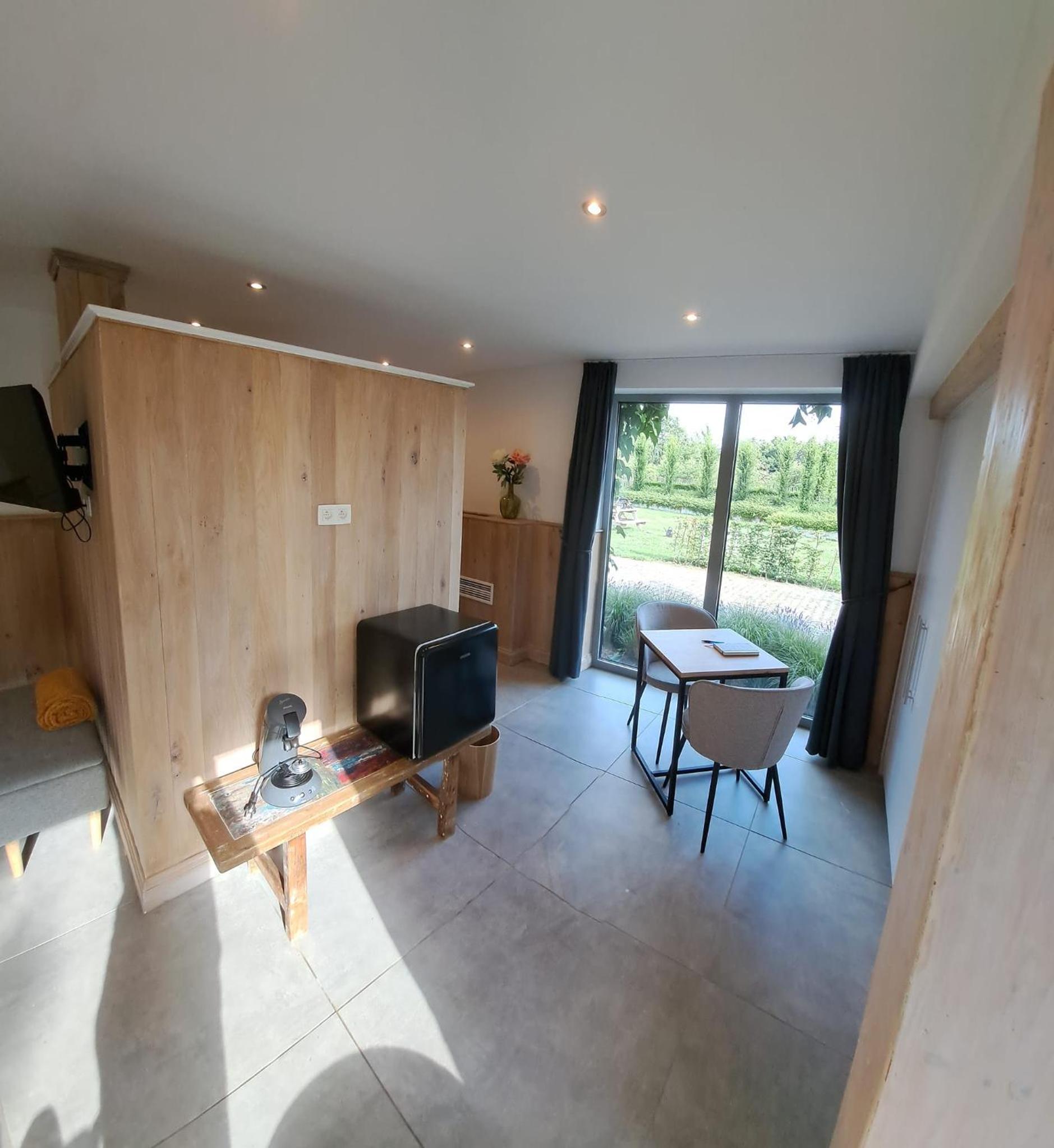 Domein Den Buiten Bed And Breakfast DnD