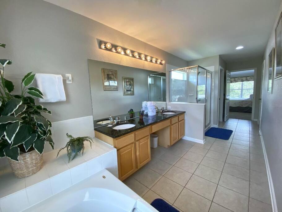 Amazing 6Bd Pool Spa Gm The Windsor Hills-2653DS
