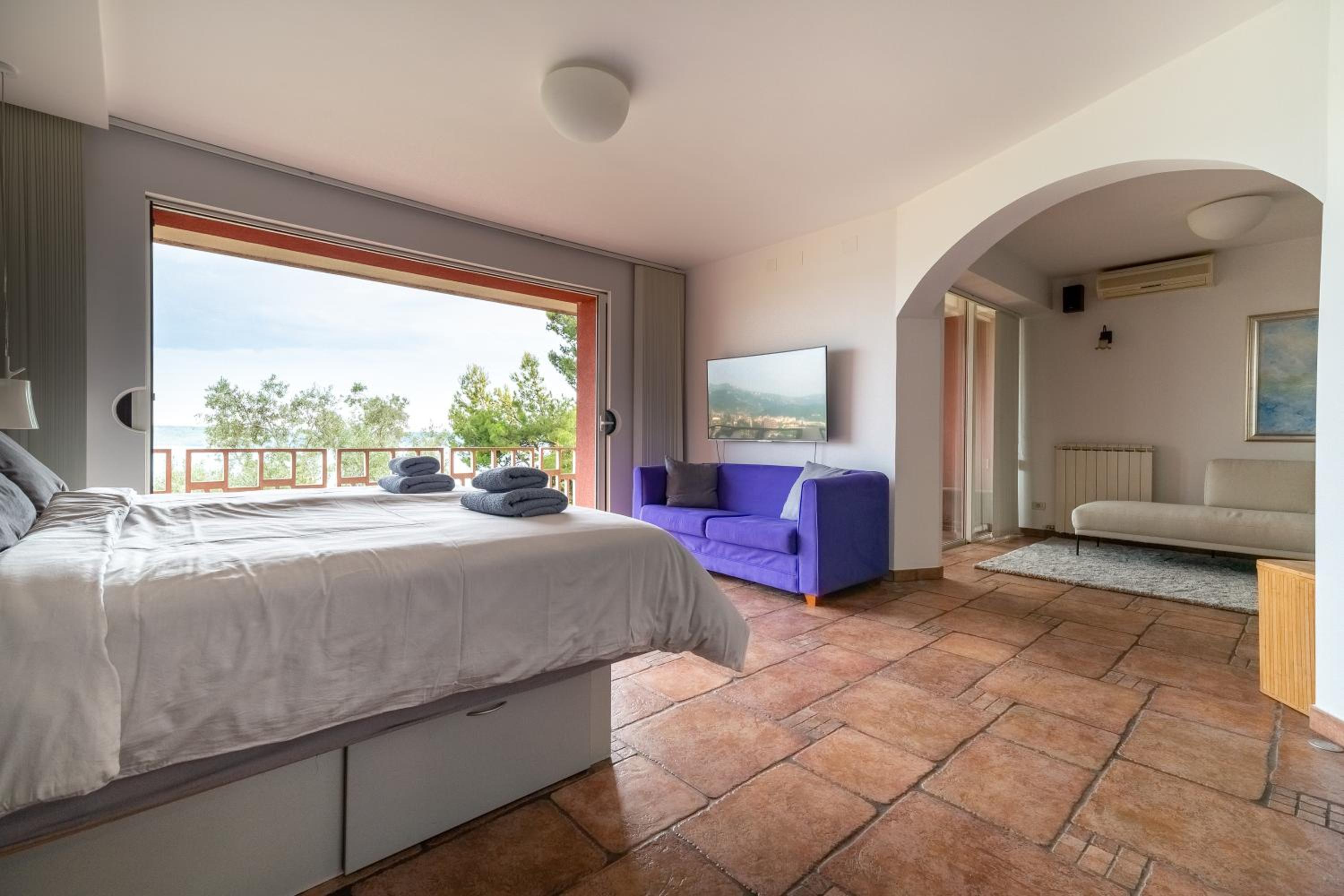 Villa Bellavista II view 4