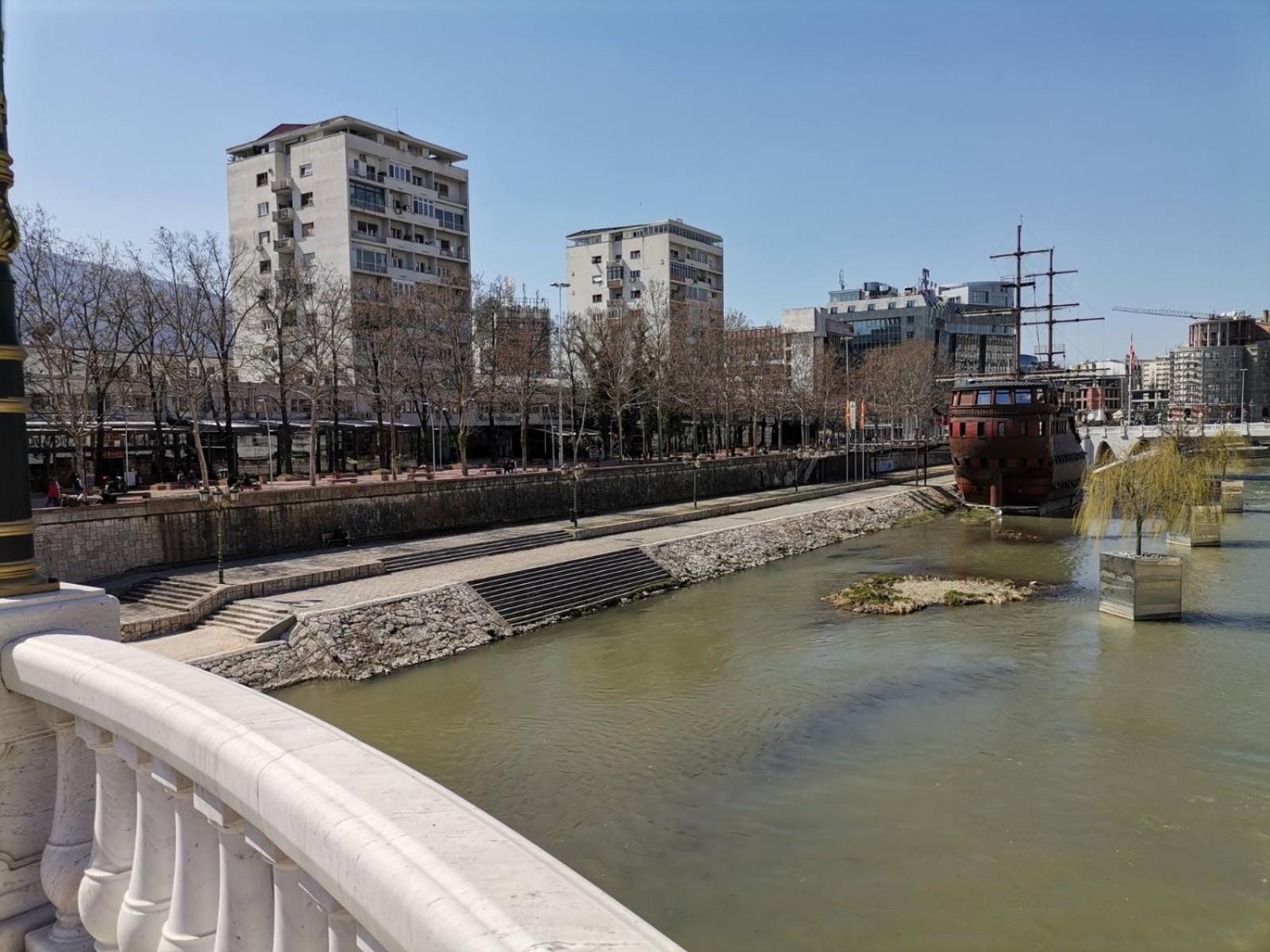 CALLA 4 Apartment - Main Square, in the City Shopping Center - PARKING SLOT WITH SECURITI AND VIDEO CAMERA