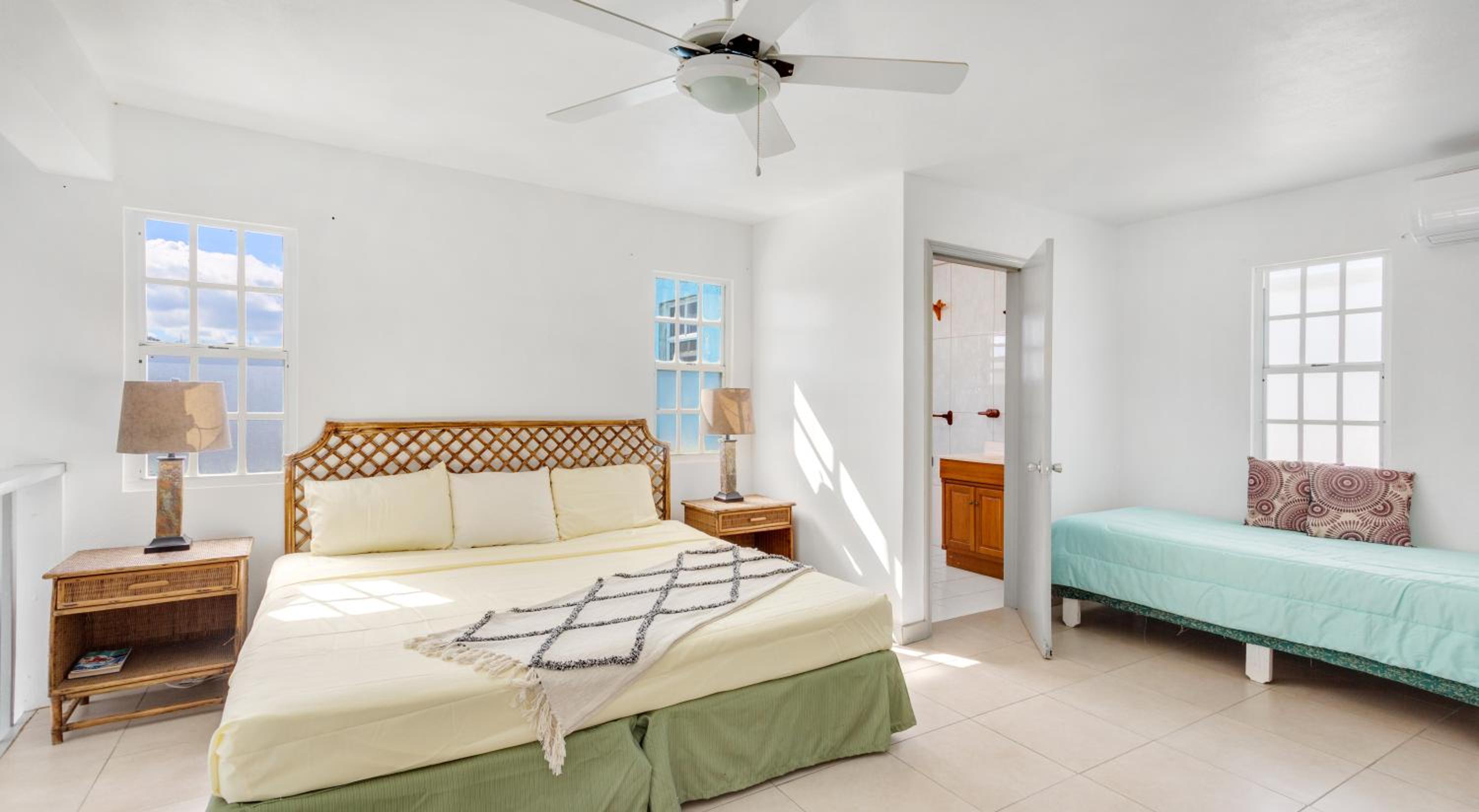 Edwards Guesthouse