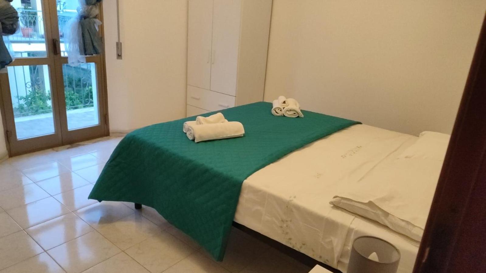 Tramonto Apartment Seaview photo 3