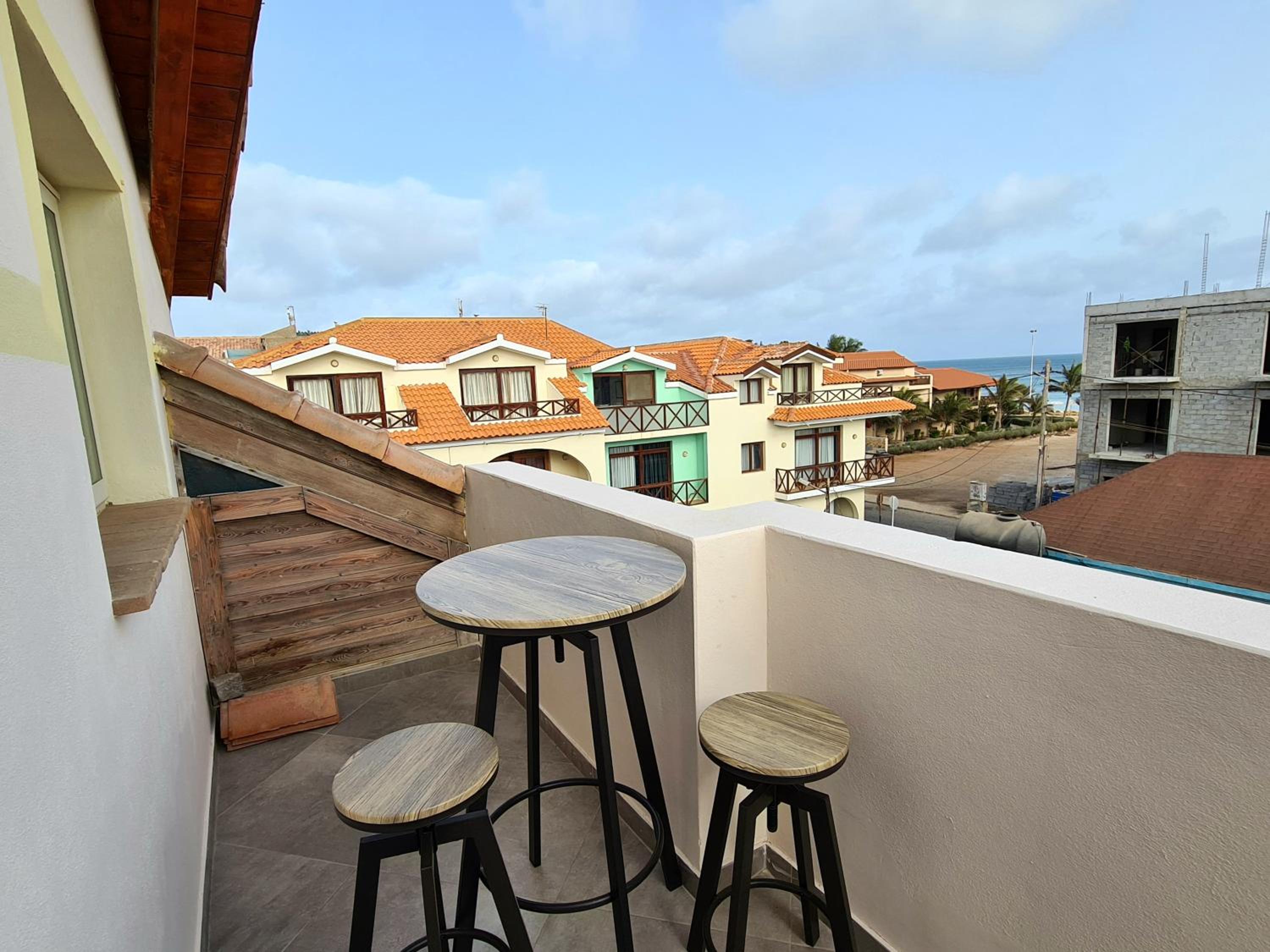 Plaza Top floor apartment