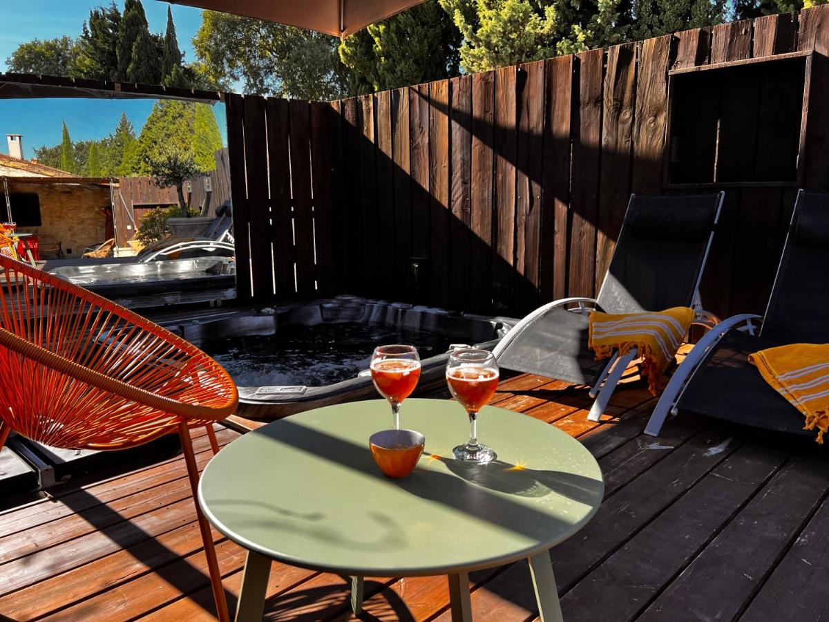 Hotel Maison avec patio et jacuzzi - Image 1