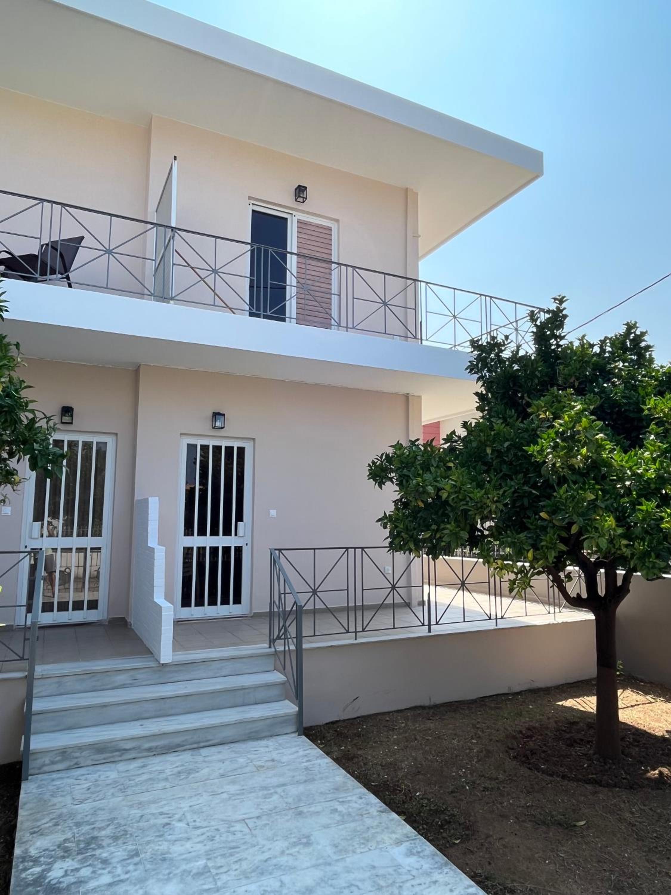 Koulouras Holiday Apartments view 3