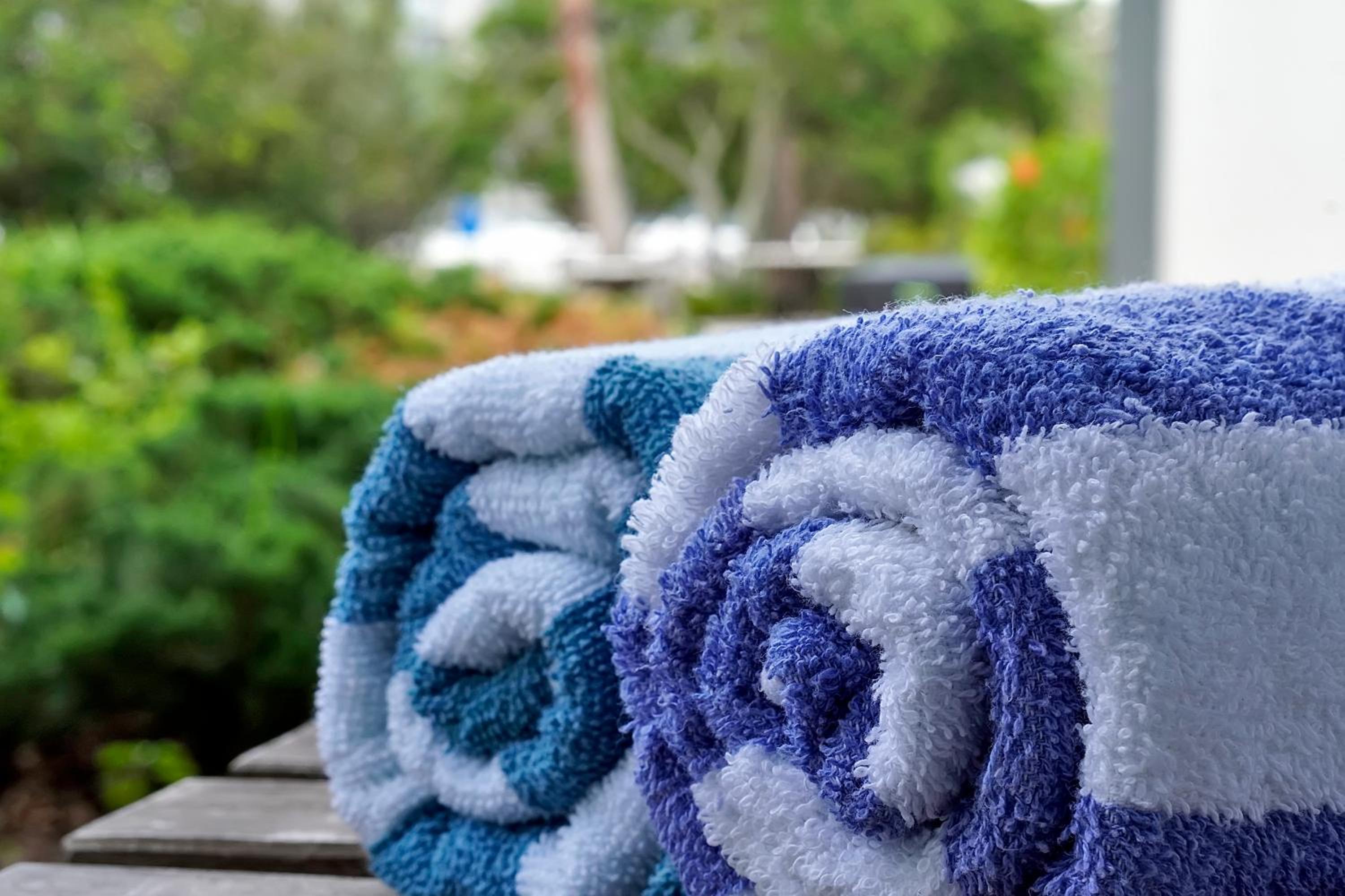 Cozy Condo on International Dr. Near Universal Studios