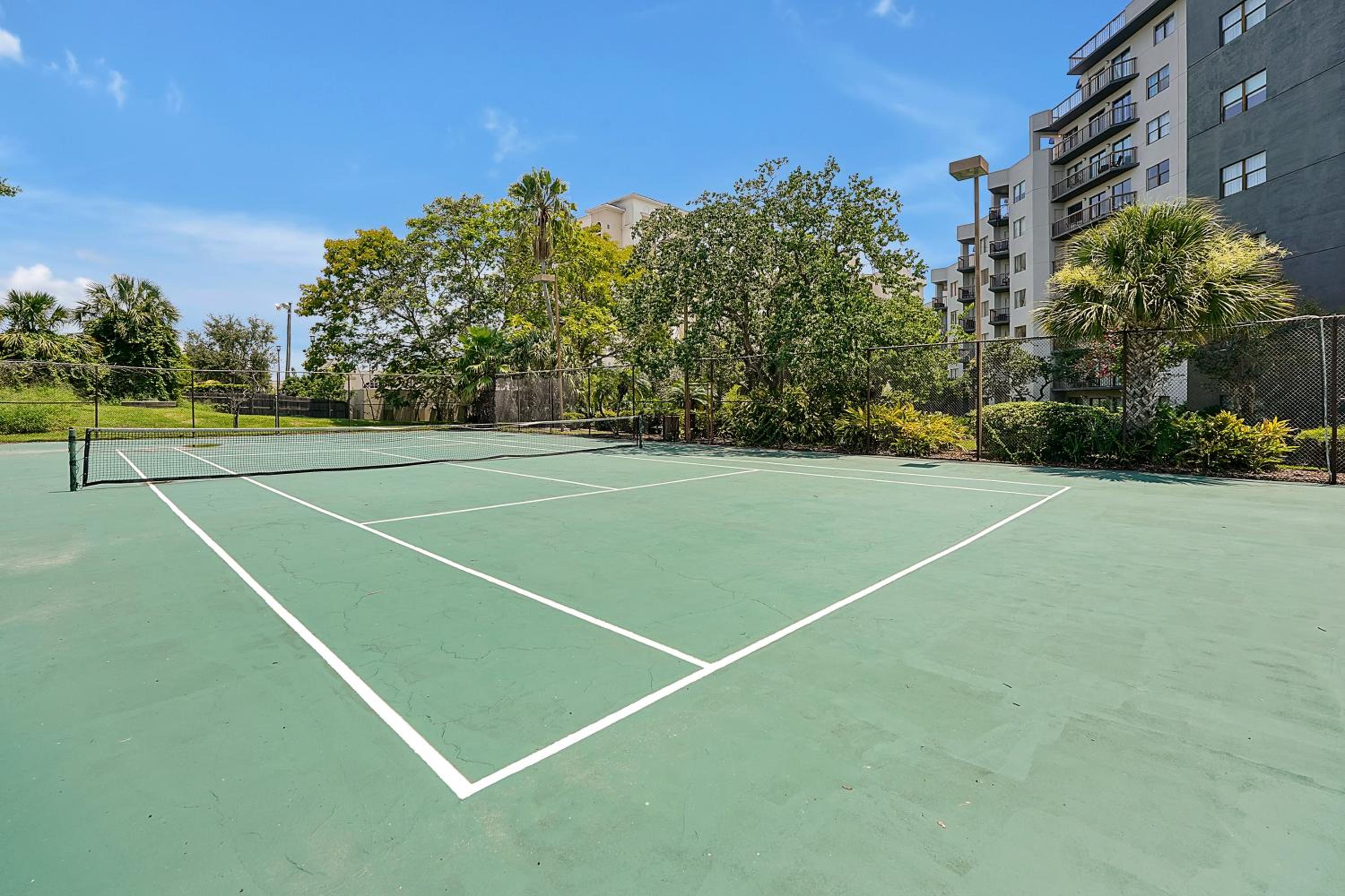 Cozy Condo on International Dr. Near Universal Studios