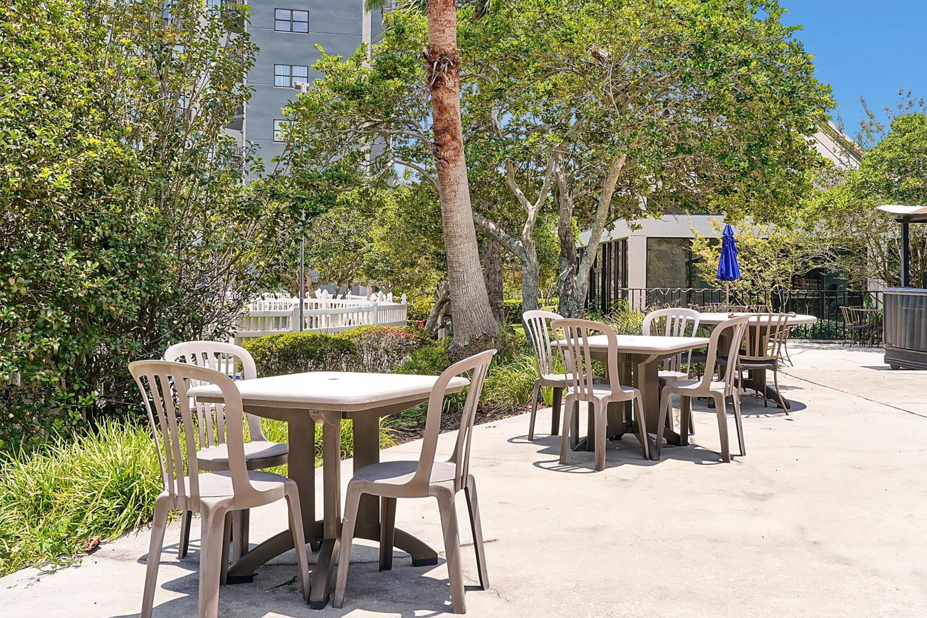 Cozy Condo on International Dr. Near Universal Studios