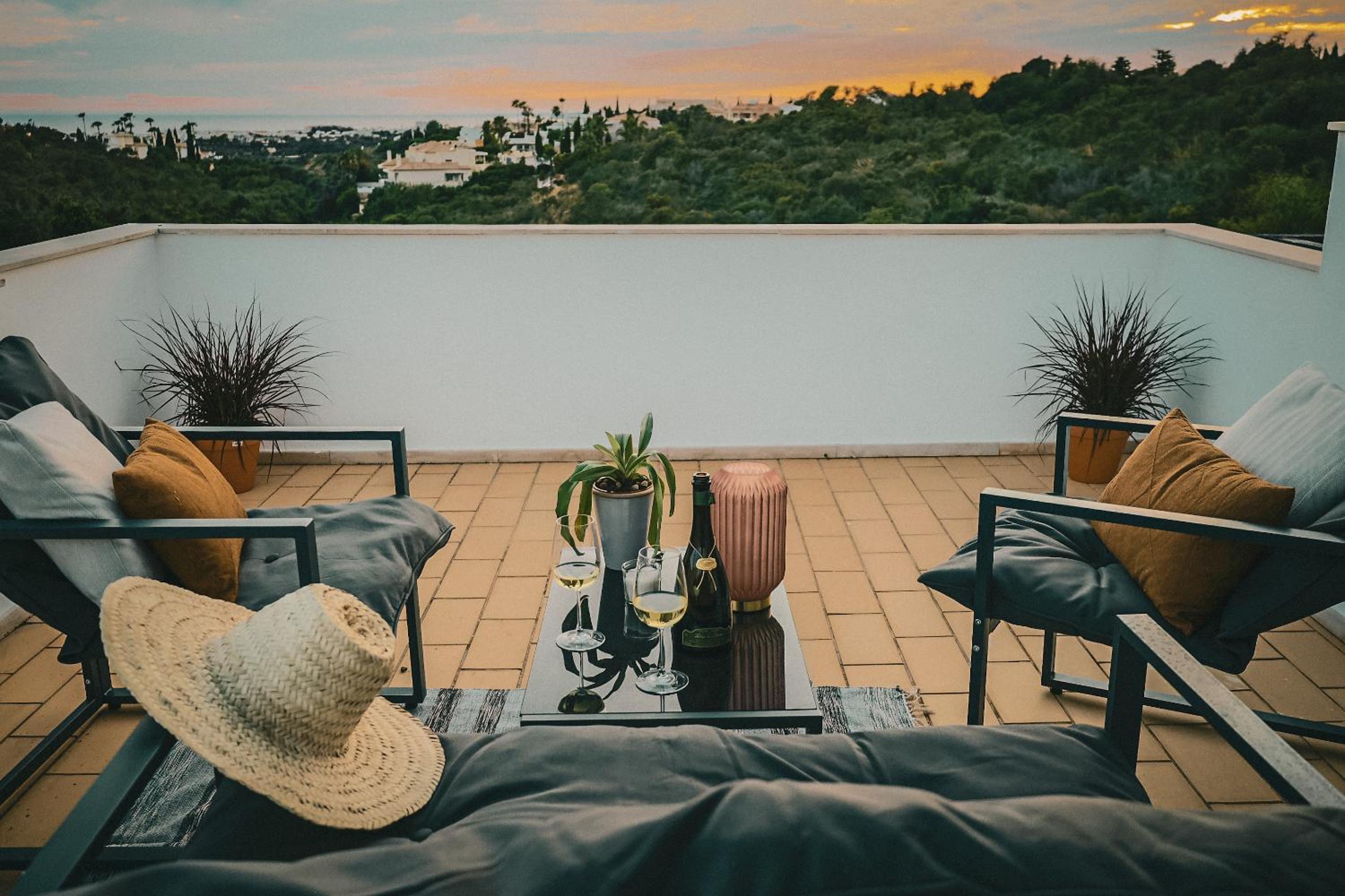 balance & terrace