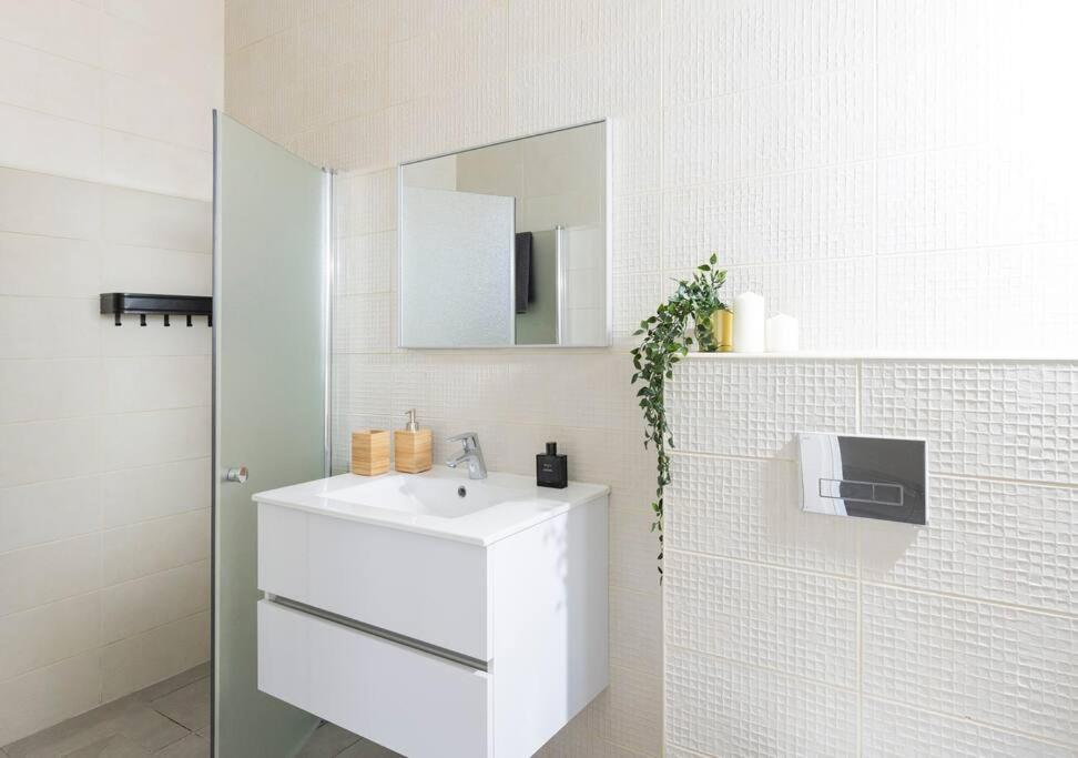 The Holy View Apartment 84