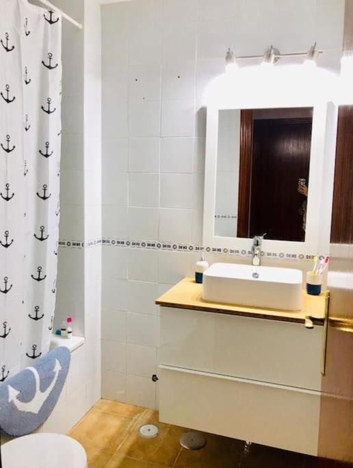Apartamento con porche y piscina