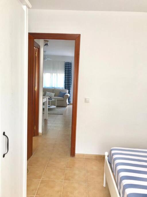 Apartamento con porche y piscina
