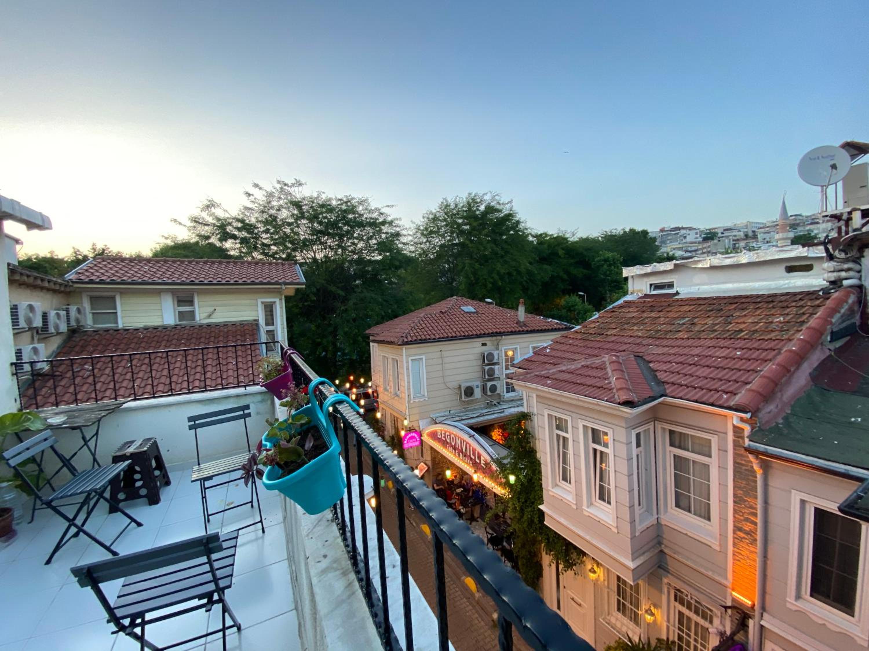 balance & terrace