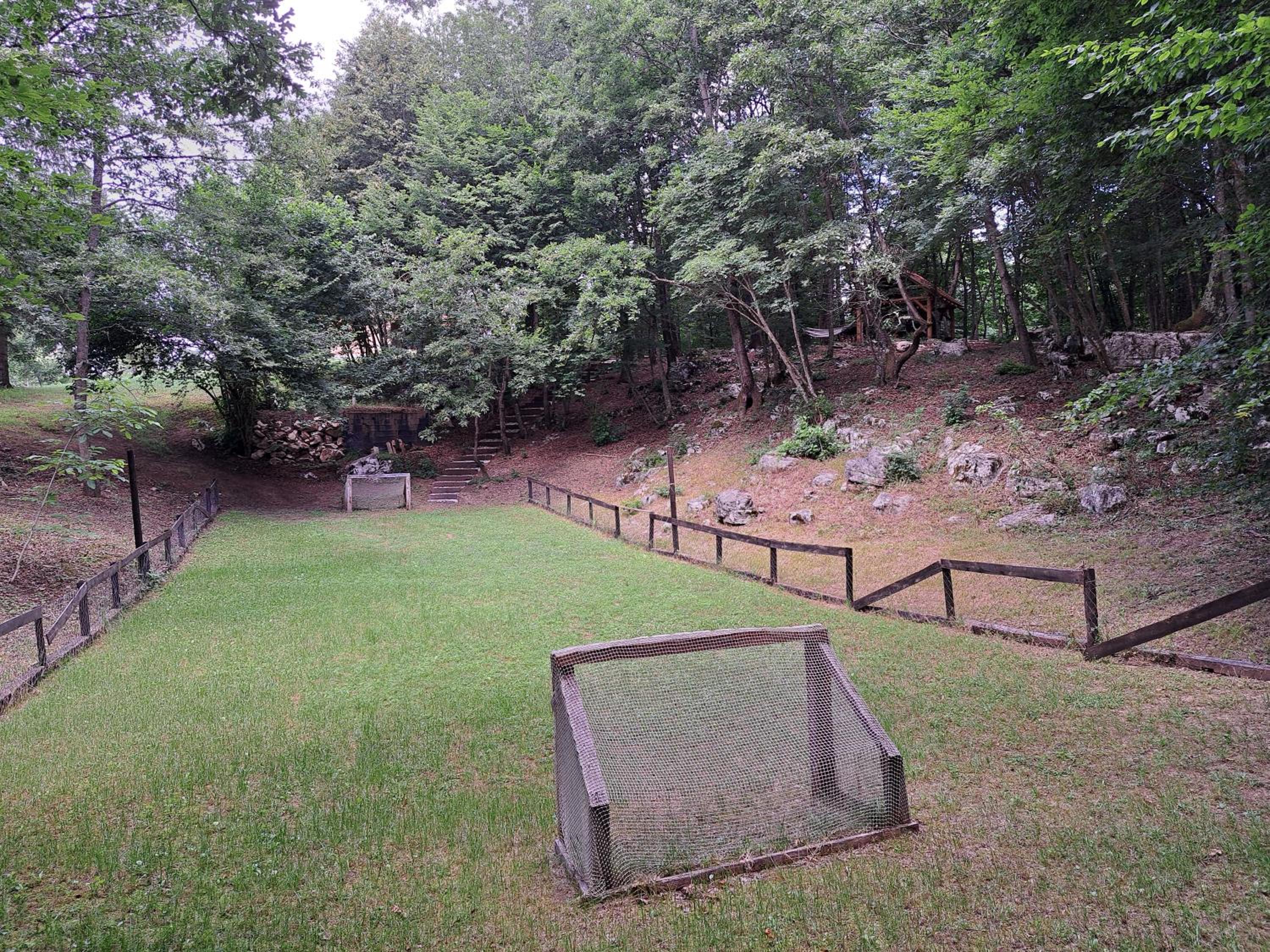 Photo 18