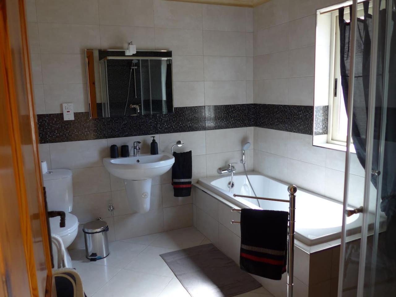 Gozo Entire Villa with Large Pool Sea and Country Views photo 5
